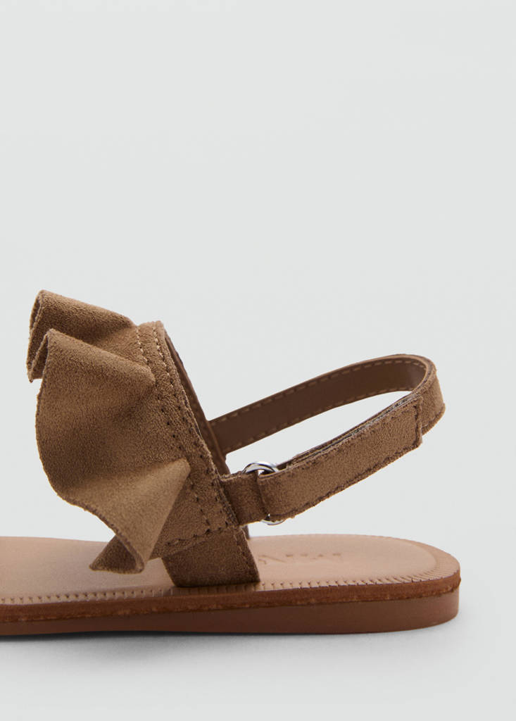 Sandals with ruffle straps — Medium Brown