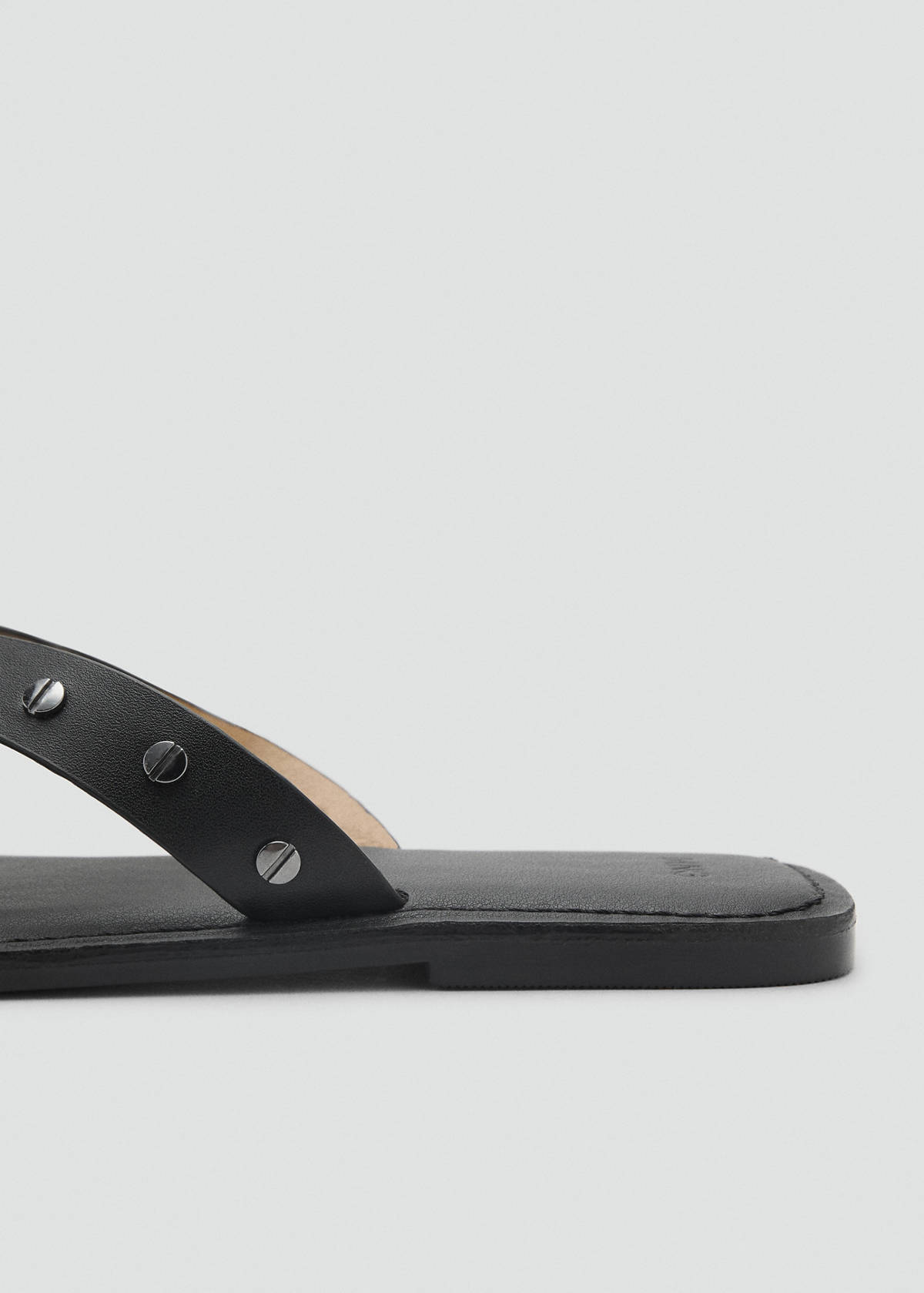 Studded leather sandals — Black