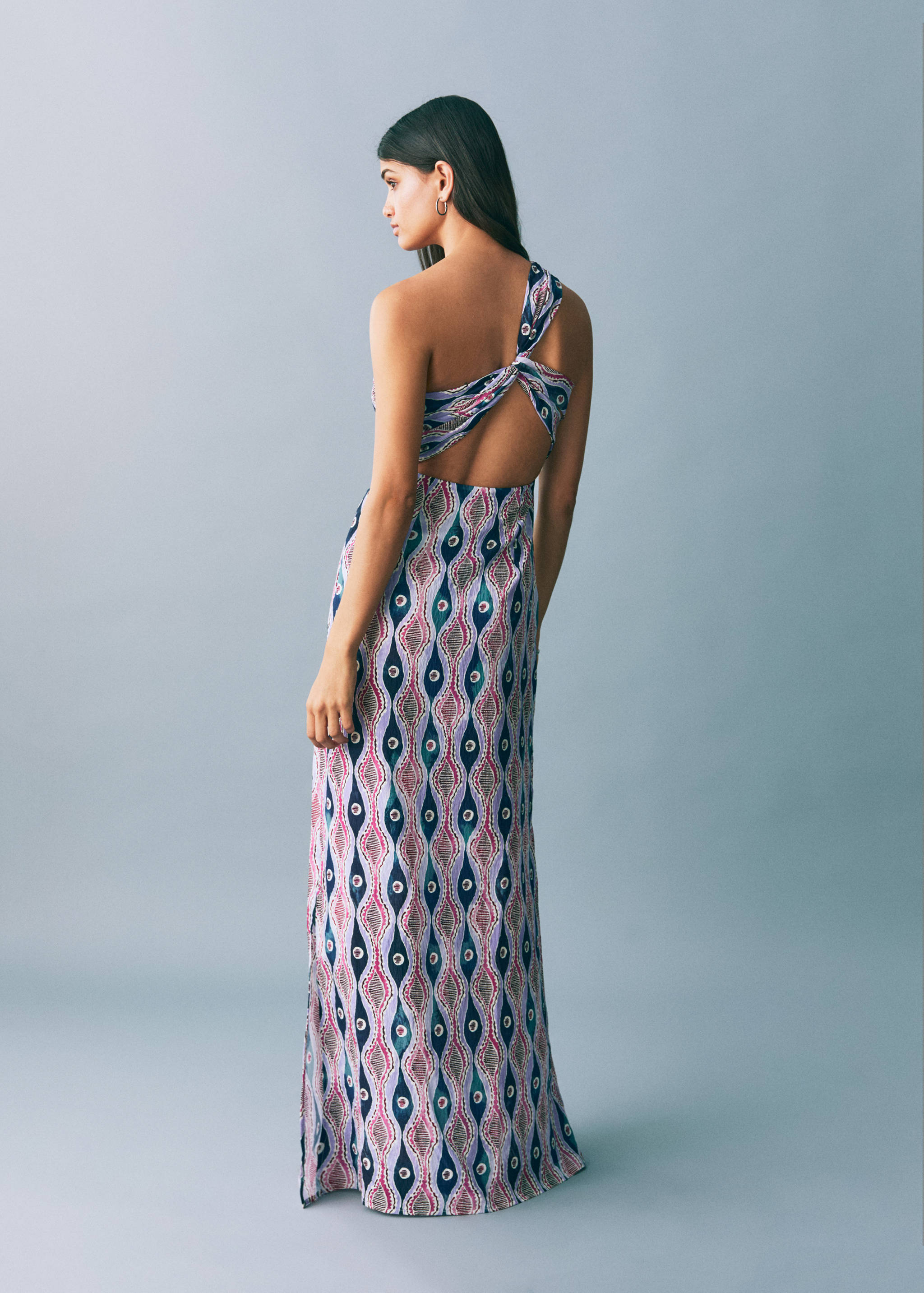 Vestido assimétrico estampado - Verso do artigo