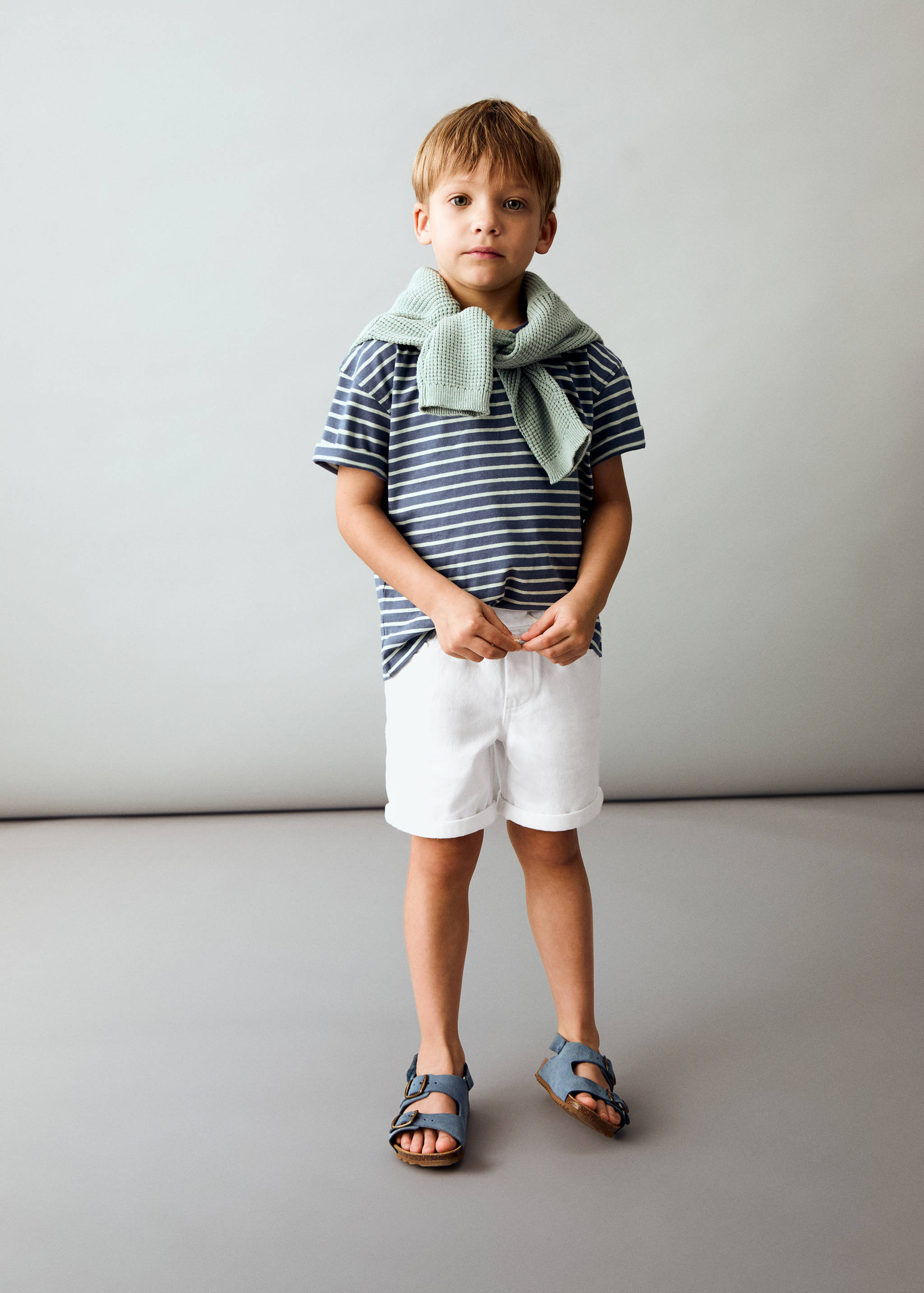 Bermudas denim cordón - Plano general