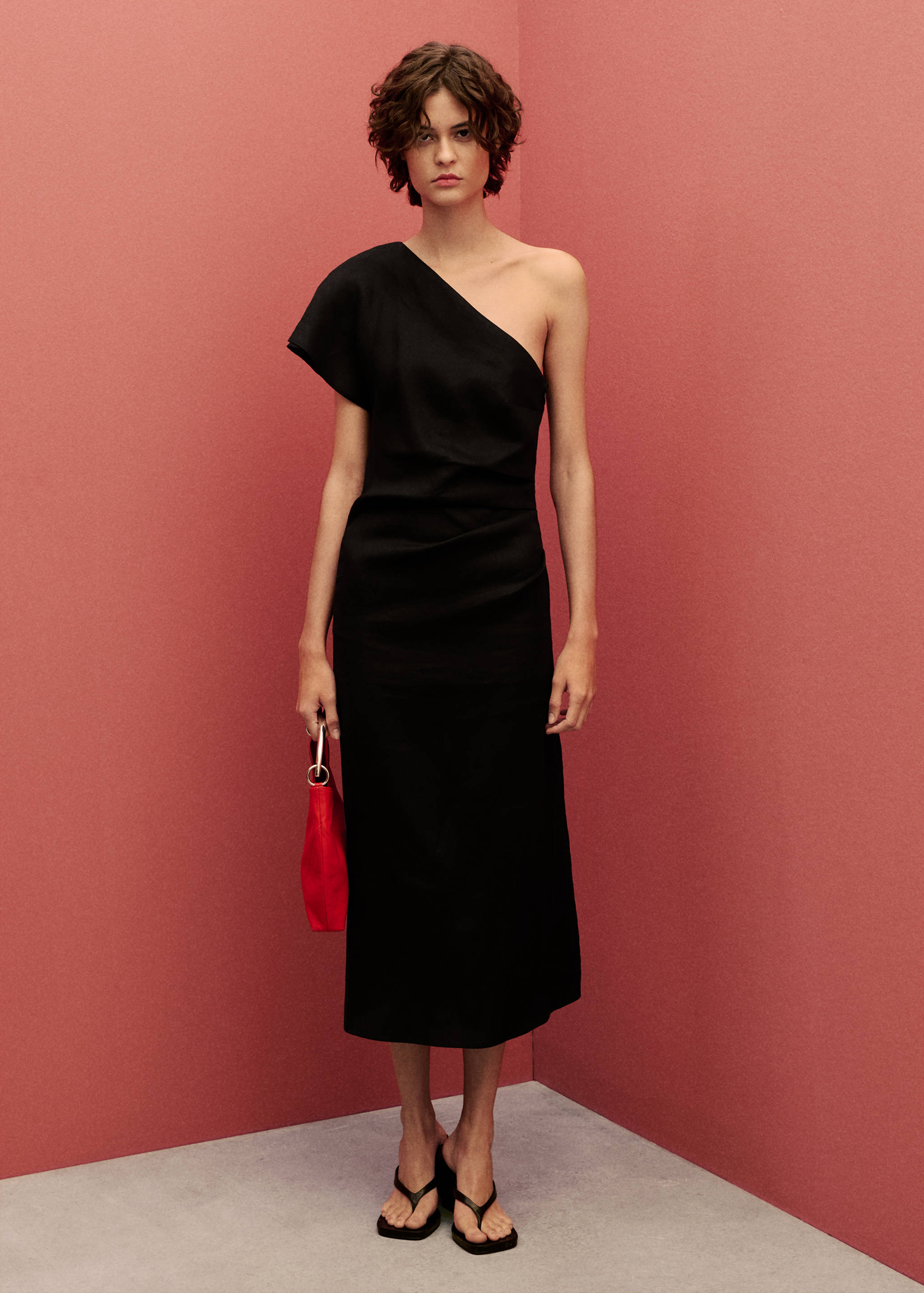 Robe lin asymétrique - Plan général