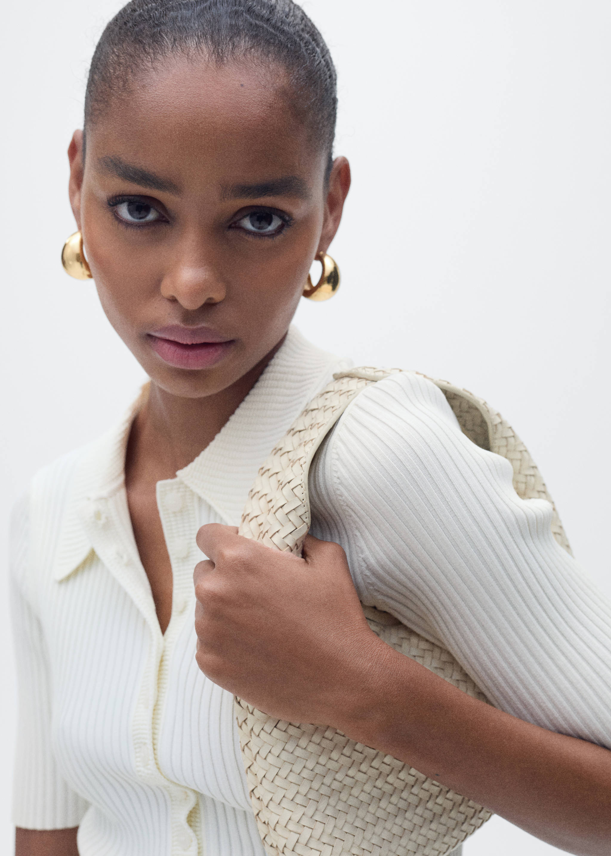 Camisola com gola de polo e malha canelada - Pormenor do artigo 1