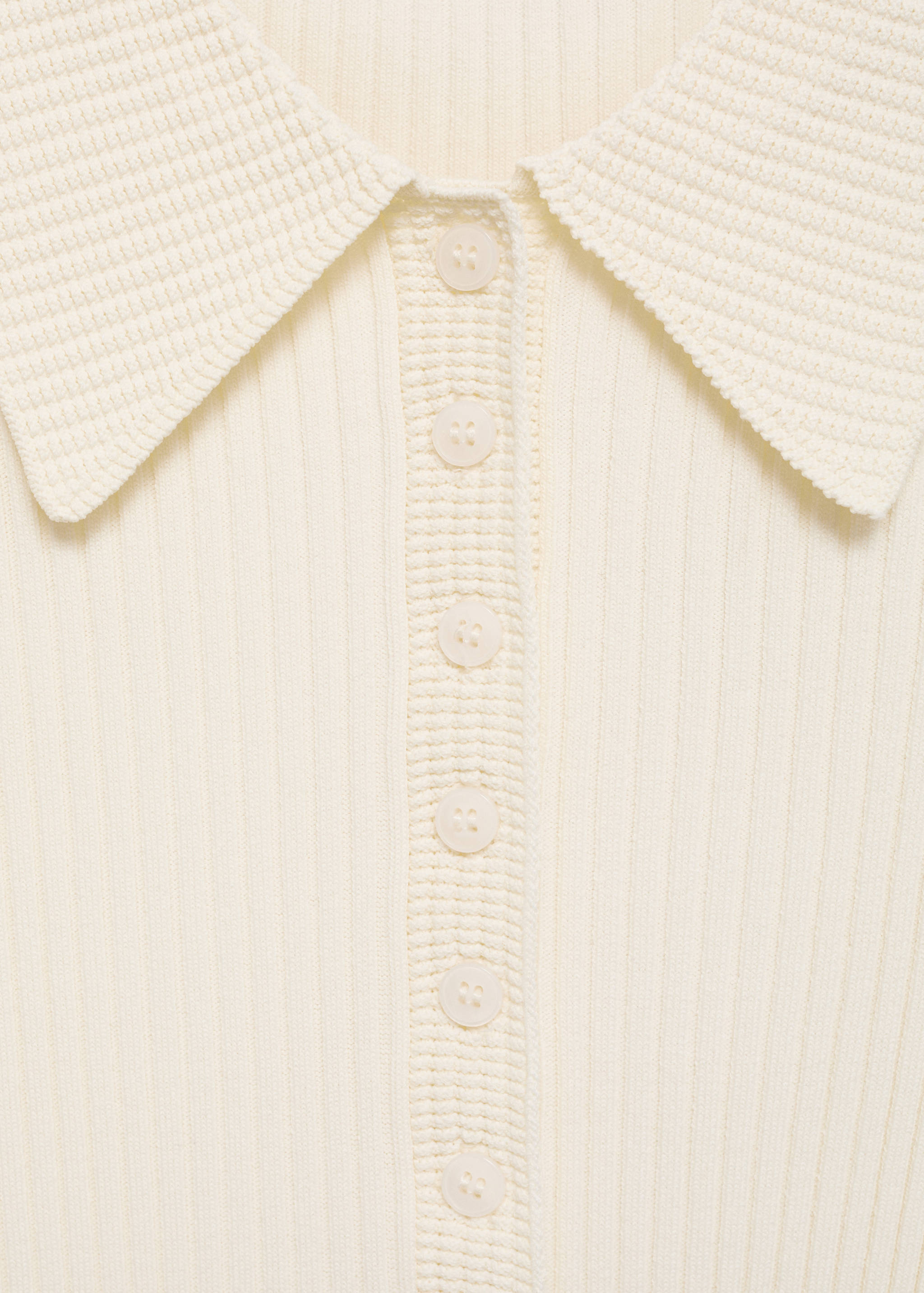 Camisola com gola de polo e malha canelada - Pormenor do artigo 8