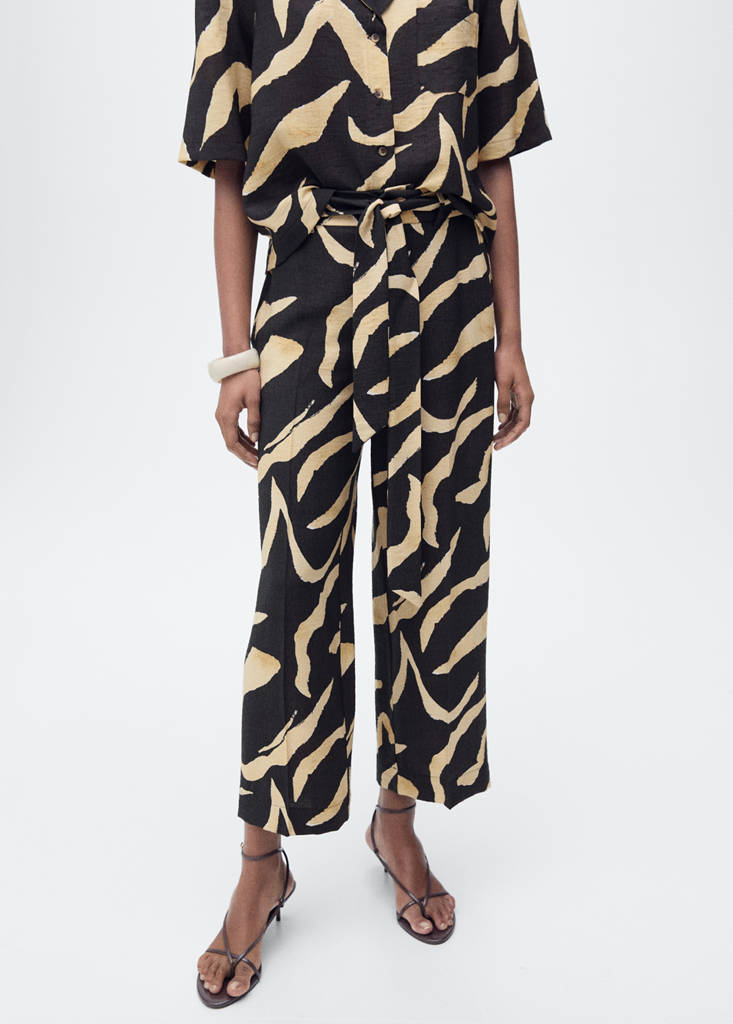 Printed straight-fit trousers with belt — Black