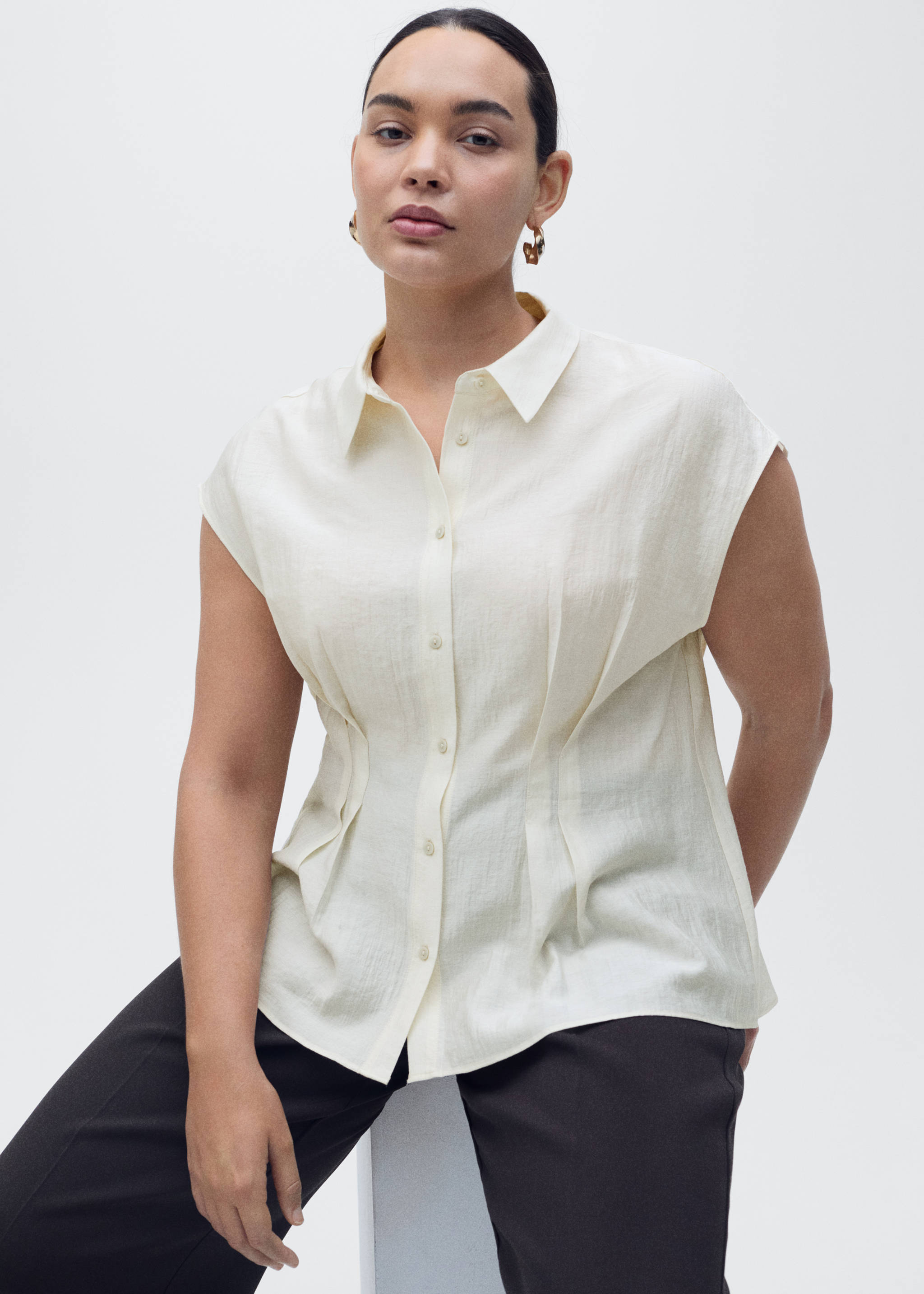 Cămașă cu mânecă scurtă și pense - Detaliu al articolului 5