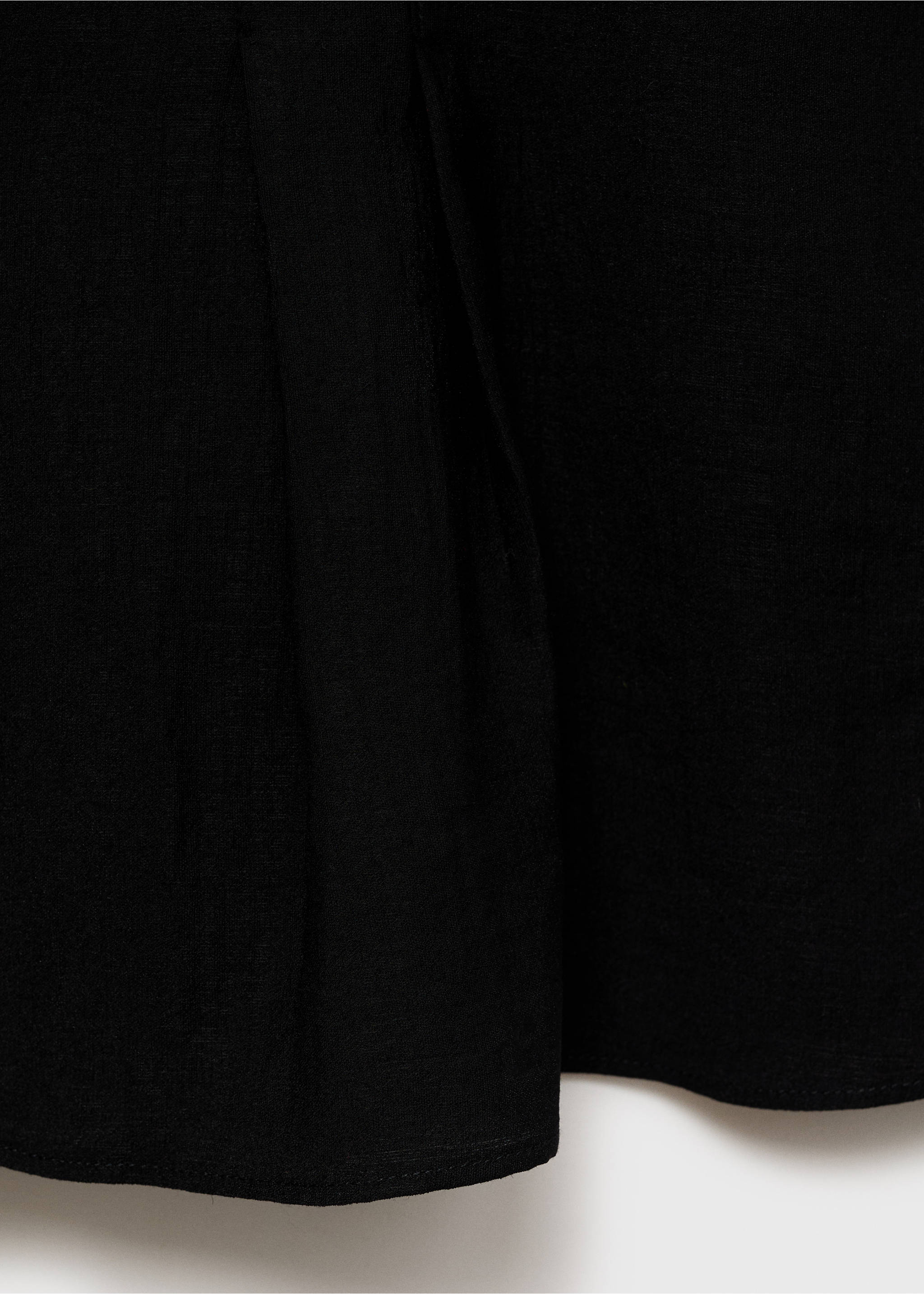 Short-sleeved pleated shirt - Details of the article 0, Black. Ref: 87027180-00.