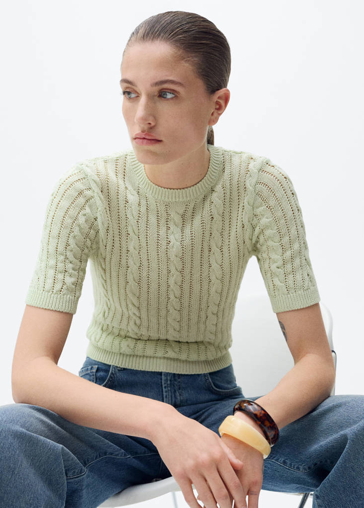 Short-sleeved cable-knit sweater — Pastel Green
