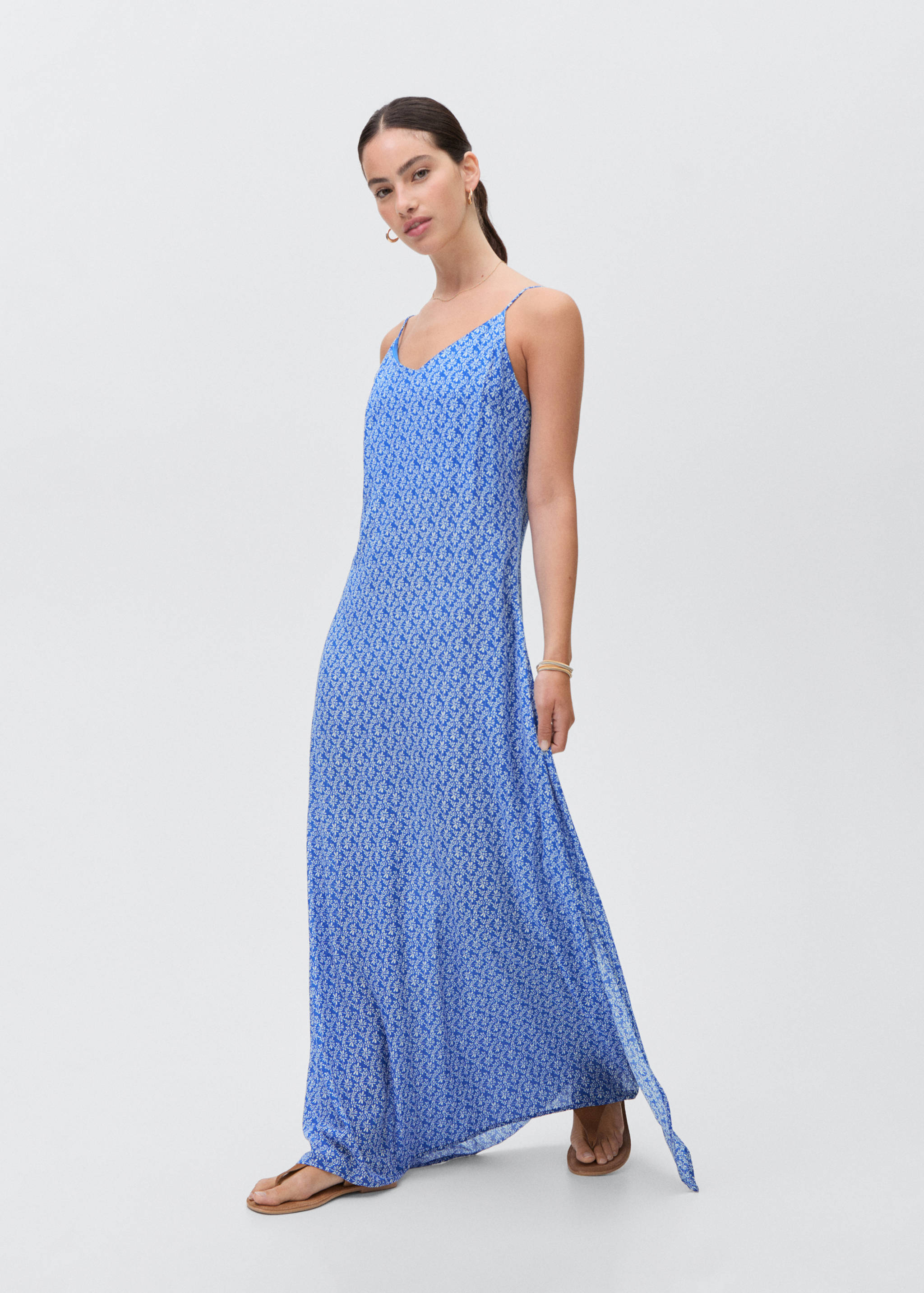 Vestido largo estampado floral - Plano medio