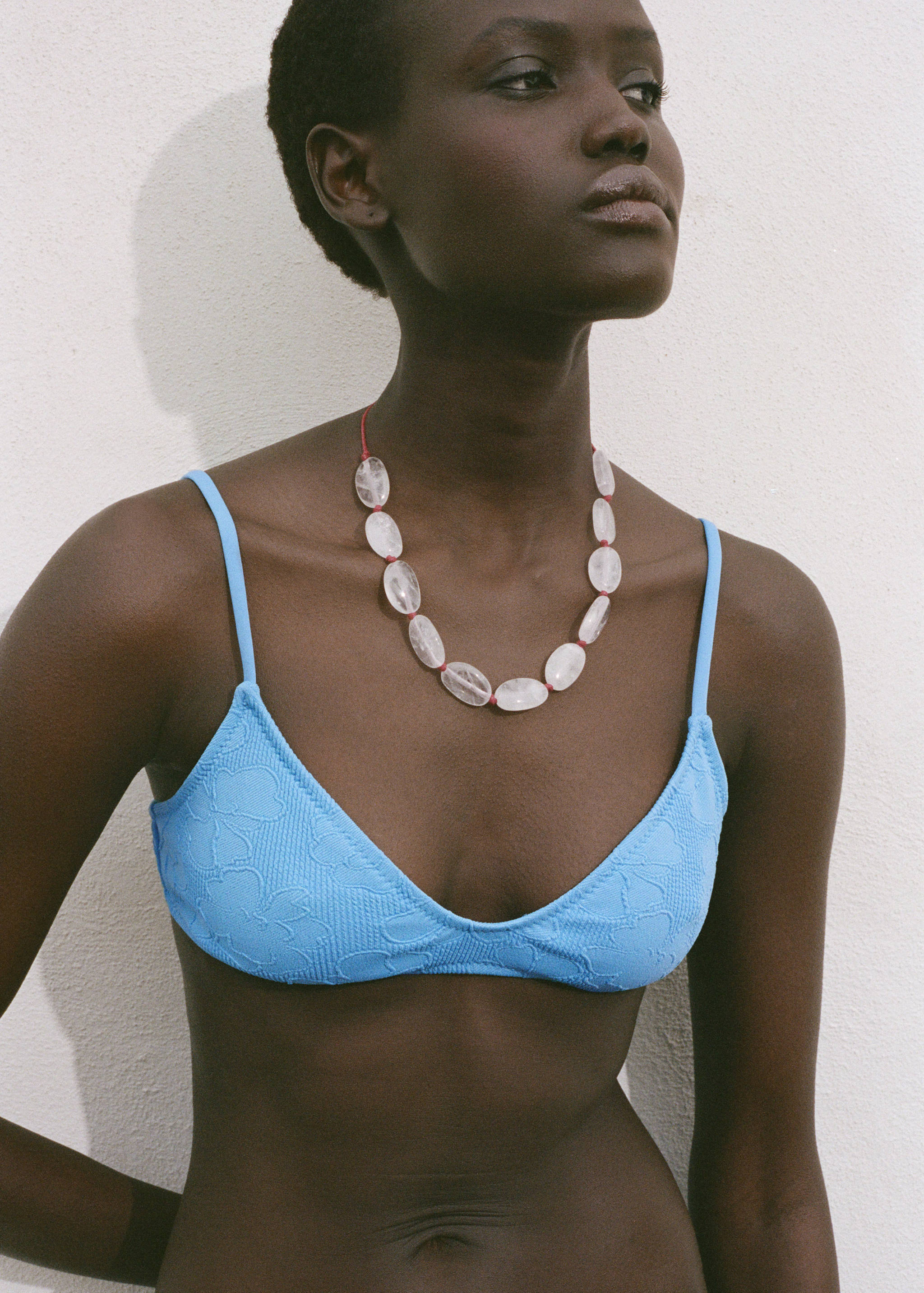 Stones pendant necklace - General plane