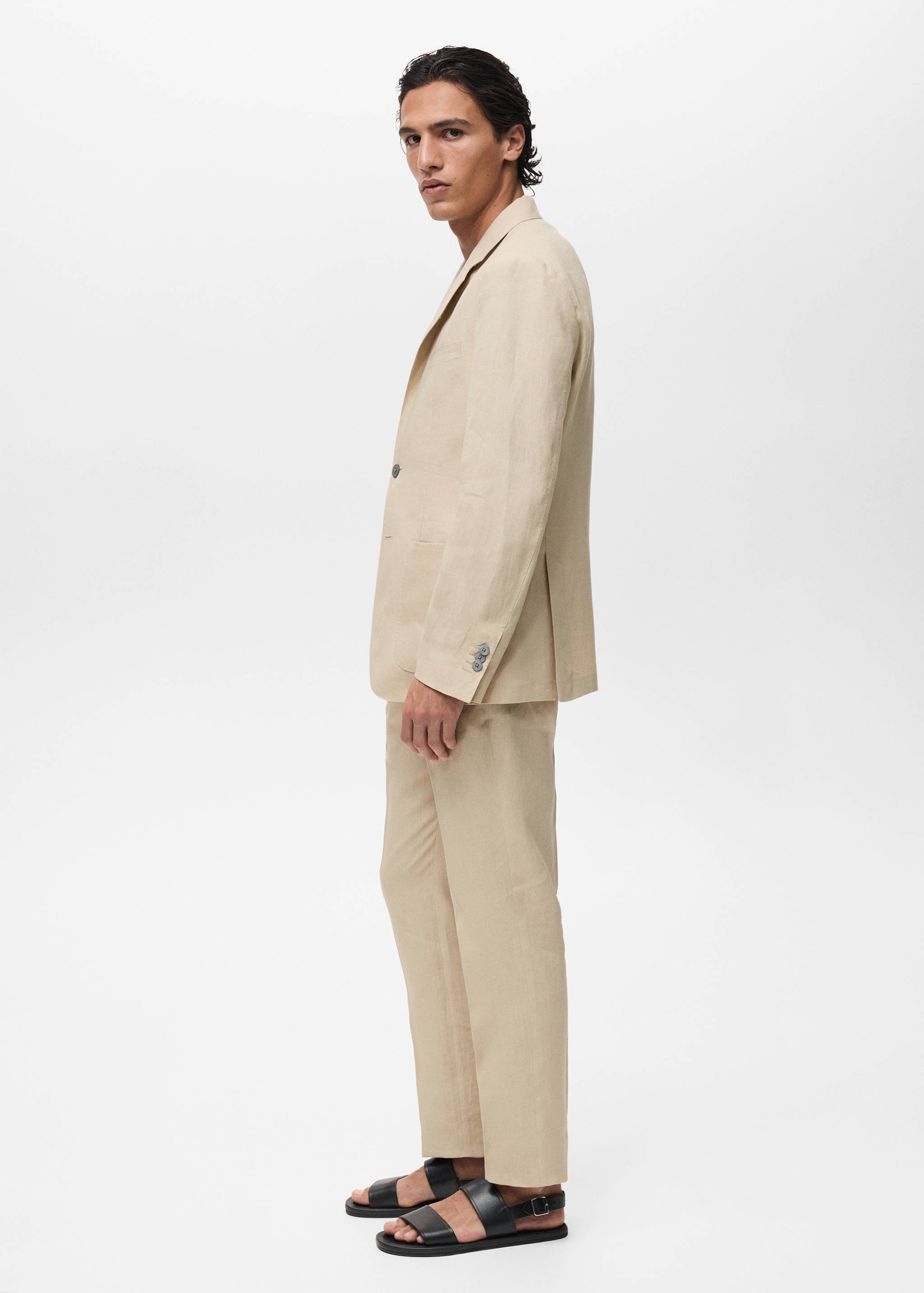 100% linen jacket with patch pockets - Details of the article 2