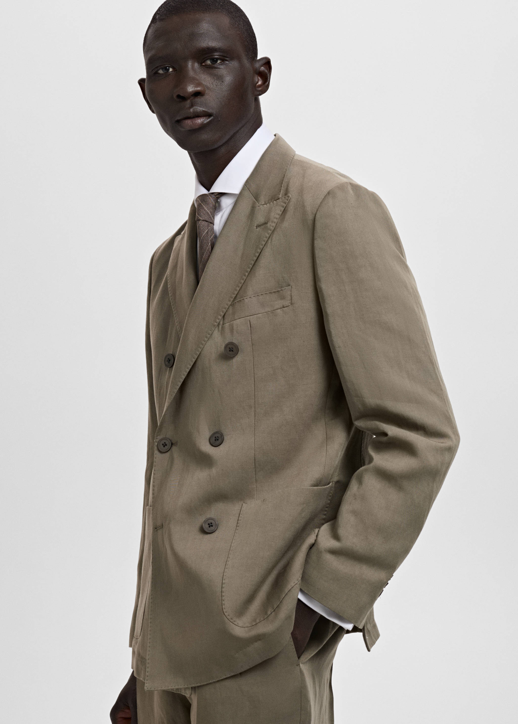Slim-fit linen-blend double-breasted jacket - Details of the article 2