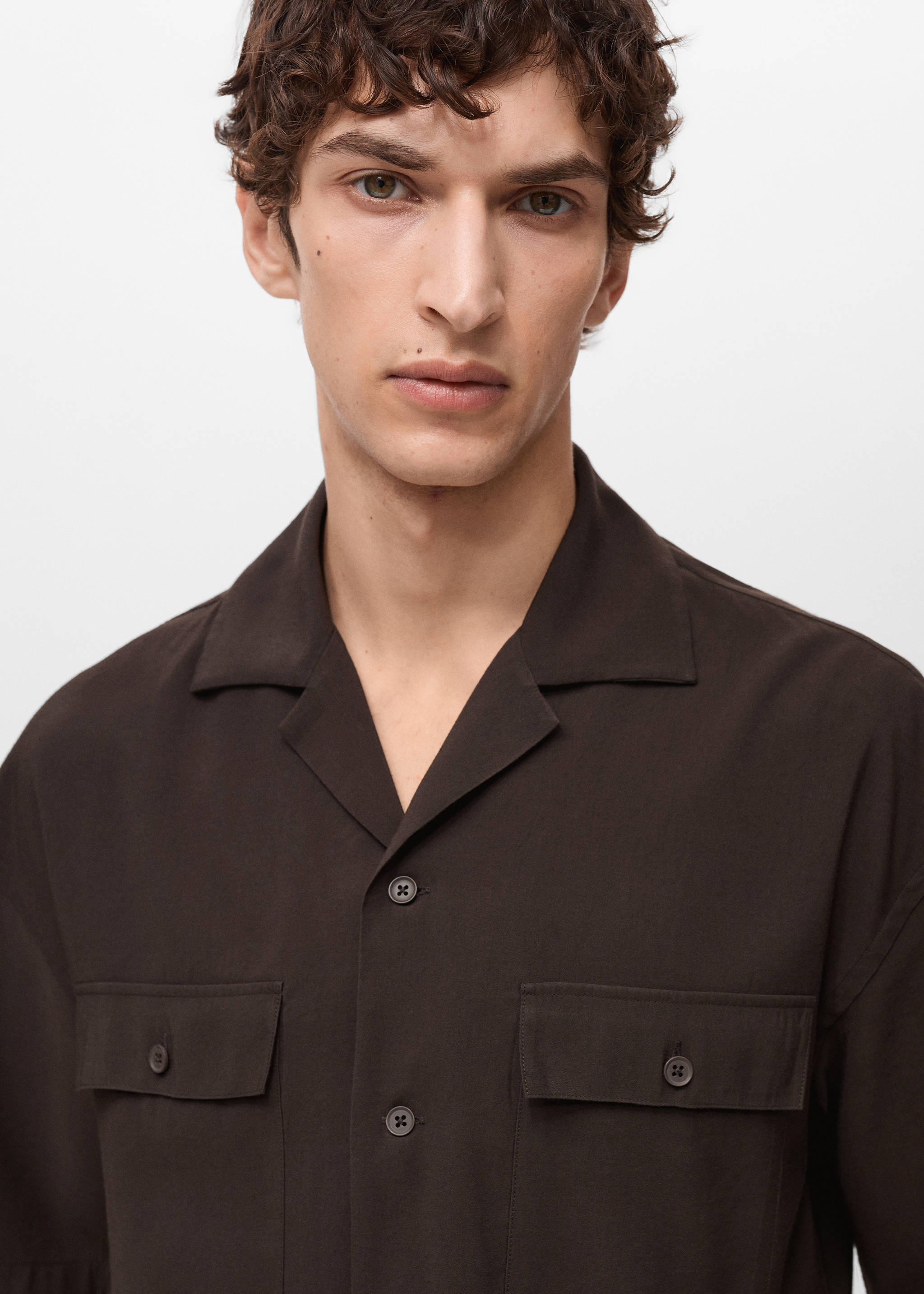 Viscose shirt with pockets - Details of the article 1