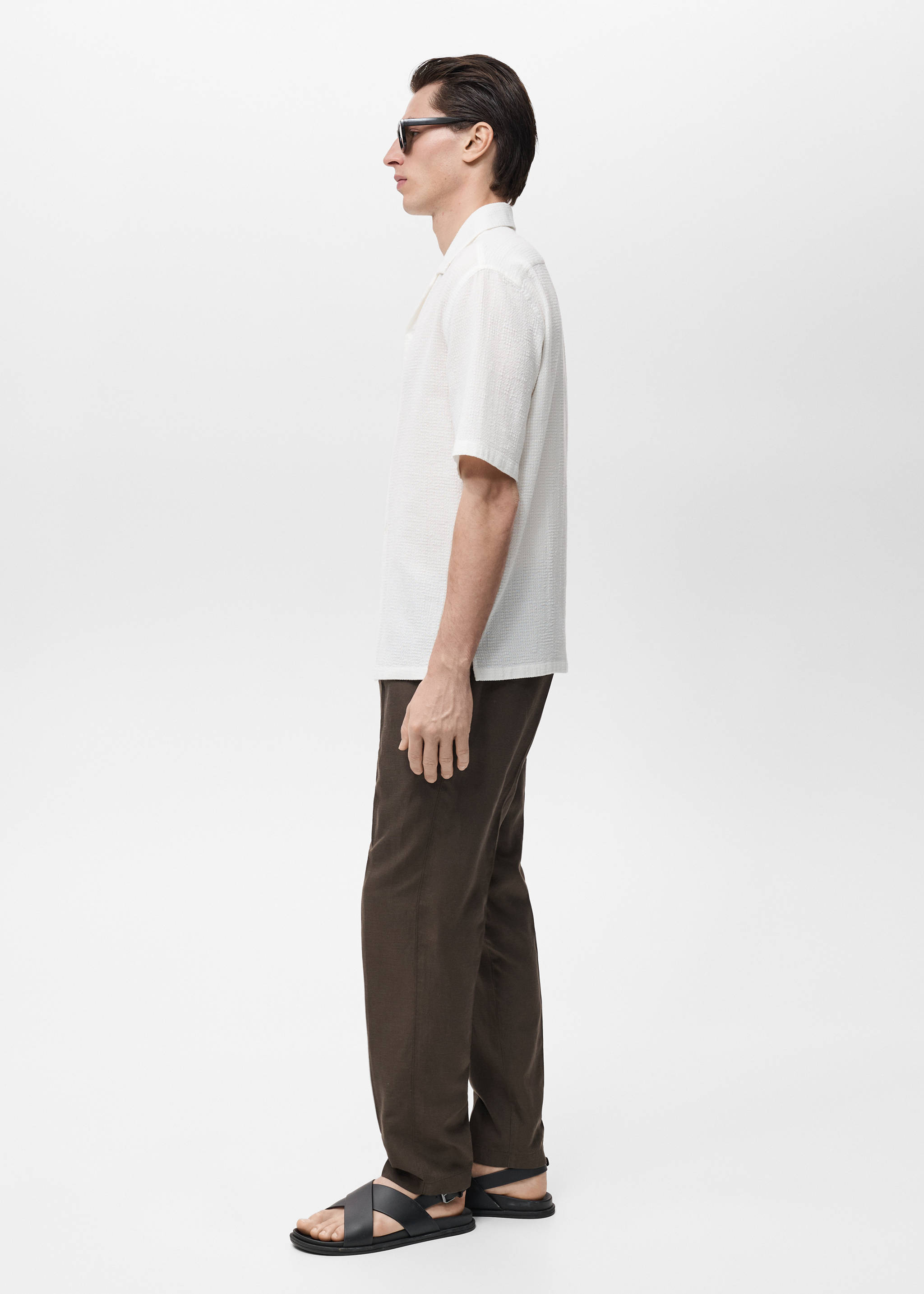 Camisa de anarruga com gola bowling - Pormenor do artigo 2