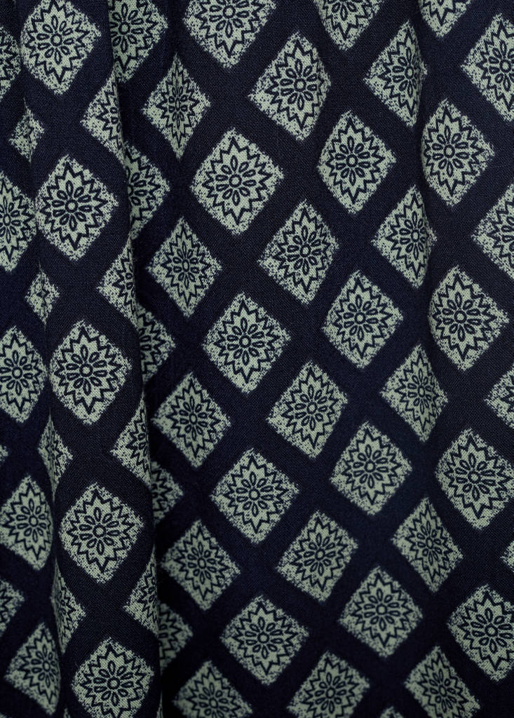 Printed straight trousers — Navy