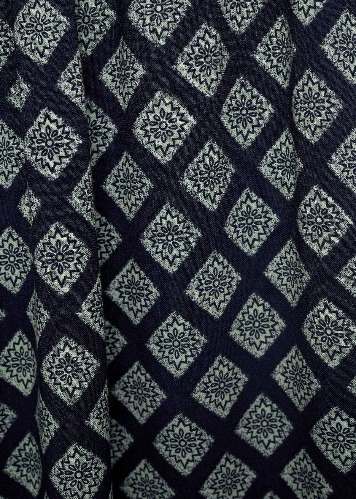 Printed straight trousers — Navy