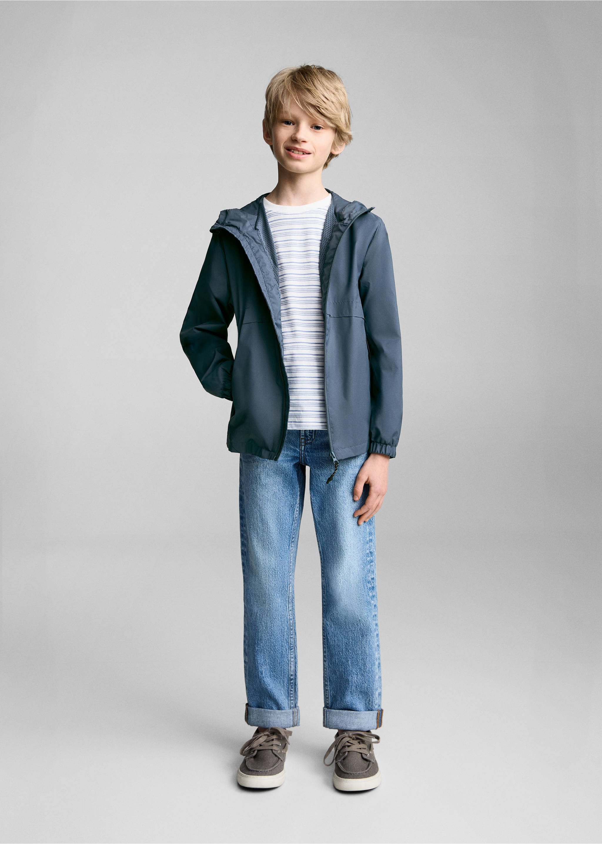 Hooded parka with pocket - General plane, Blue. Ref: 87028267-00.