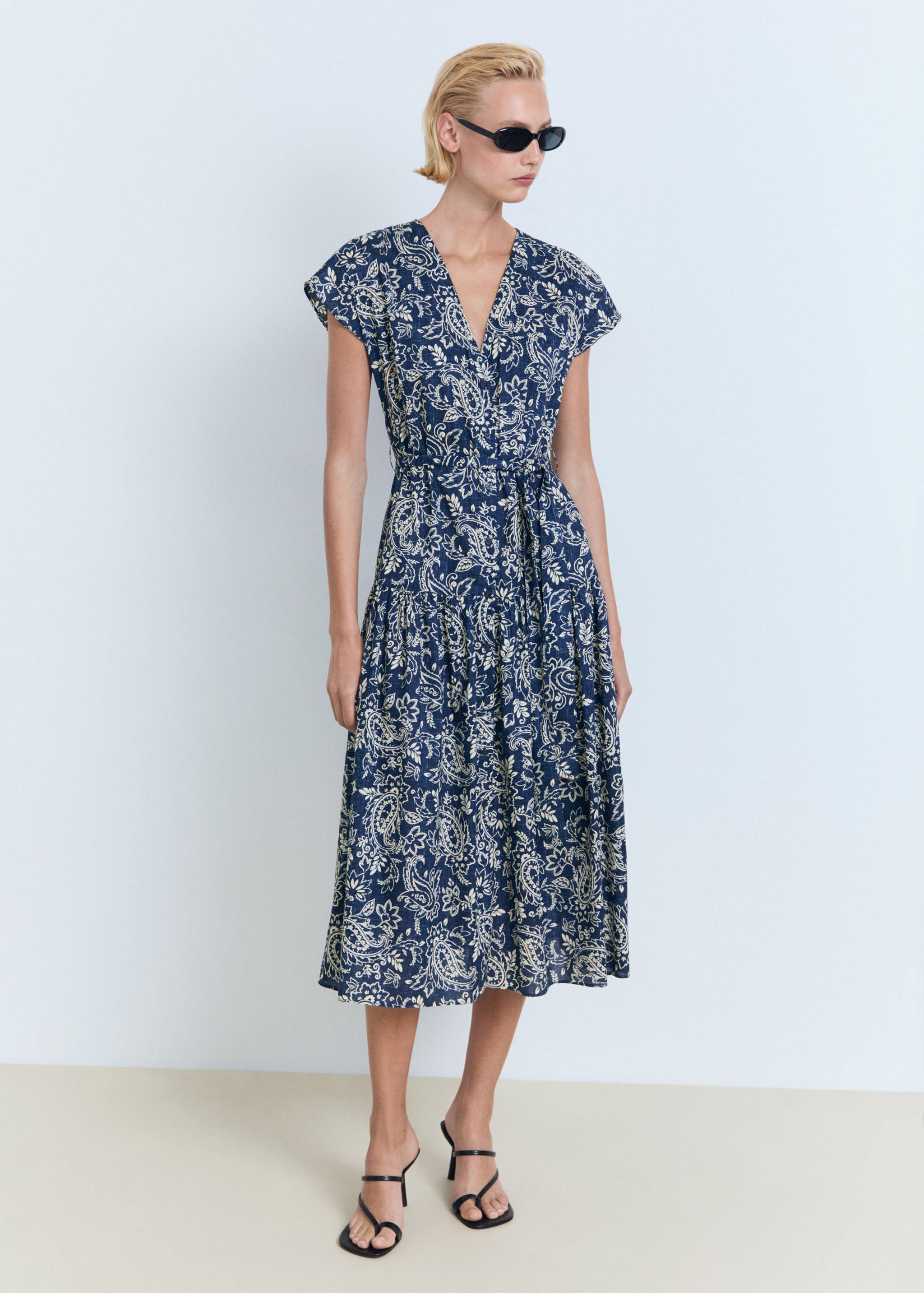 Paisley flared dress with belt - General plane