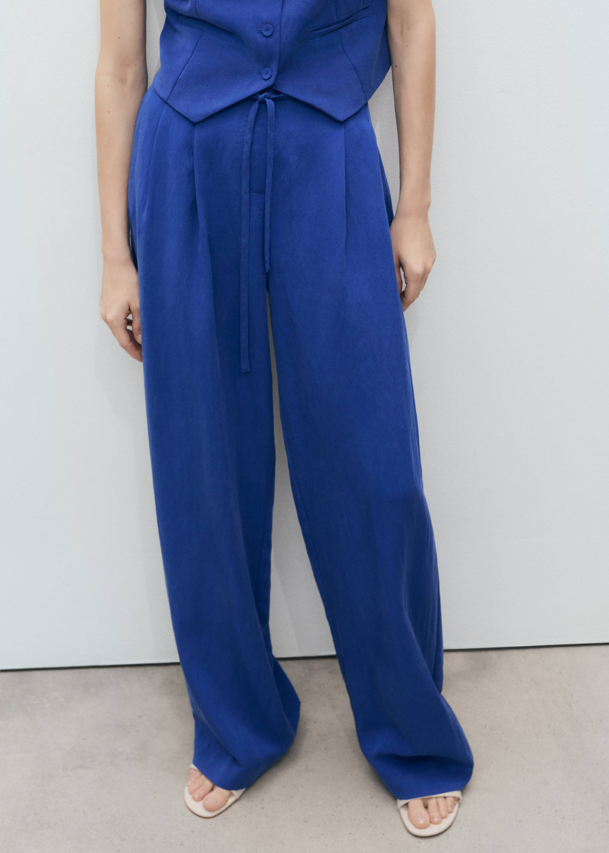 Lyocell suit trousers with bow belt - Medium plane