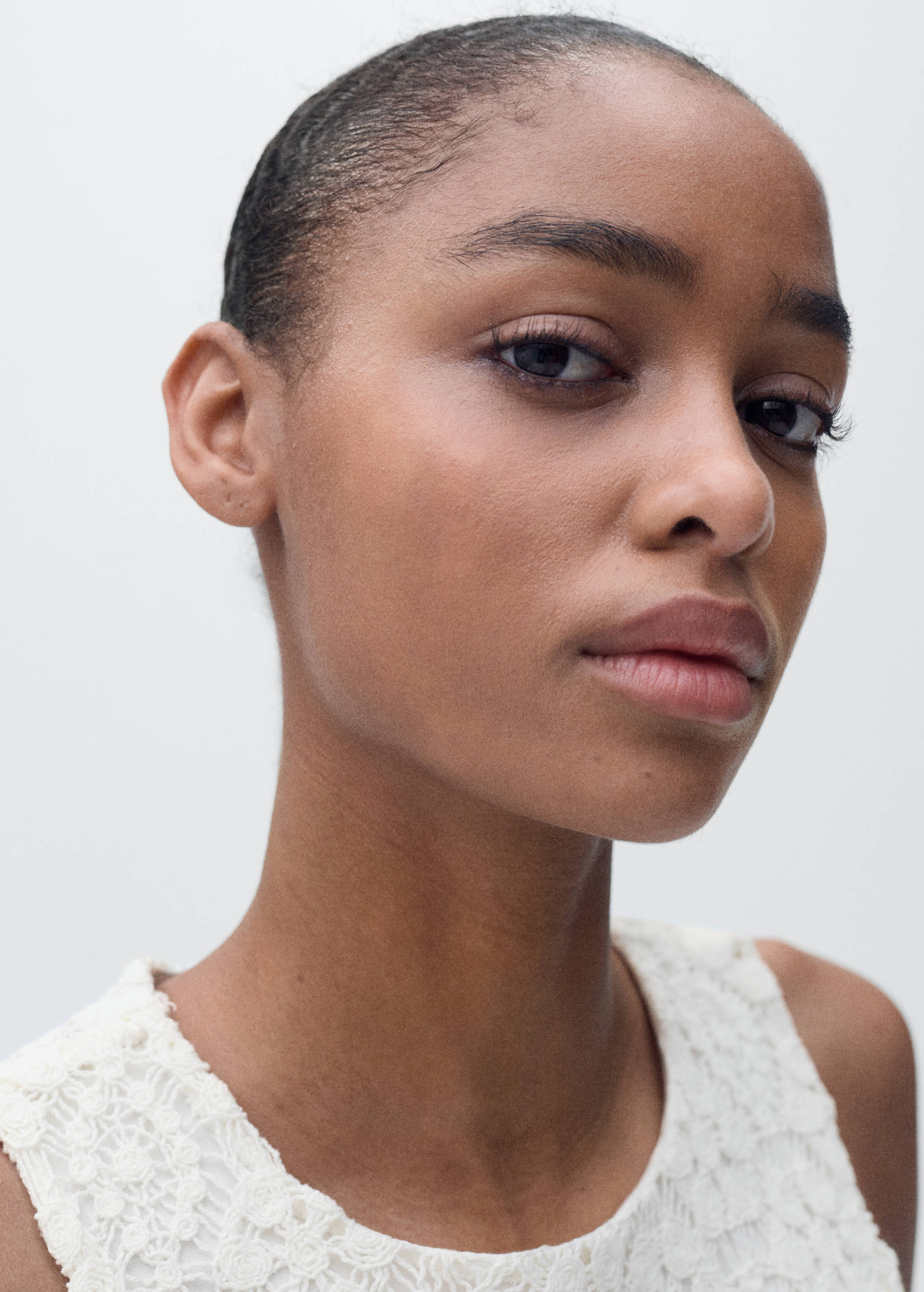 Straight-fit crochet top - Details of the article 1