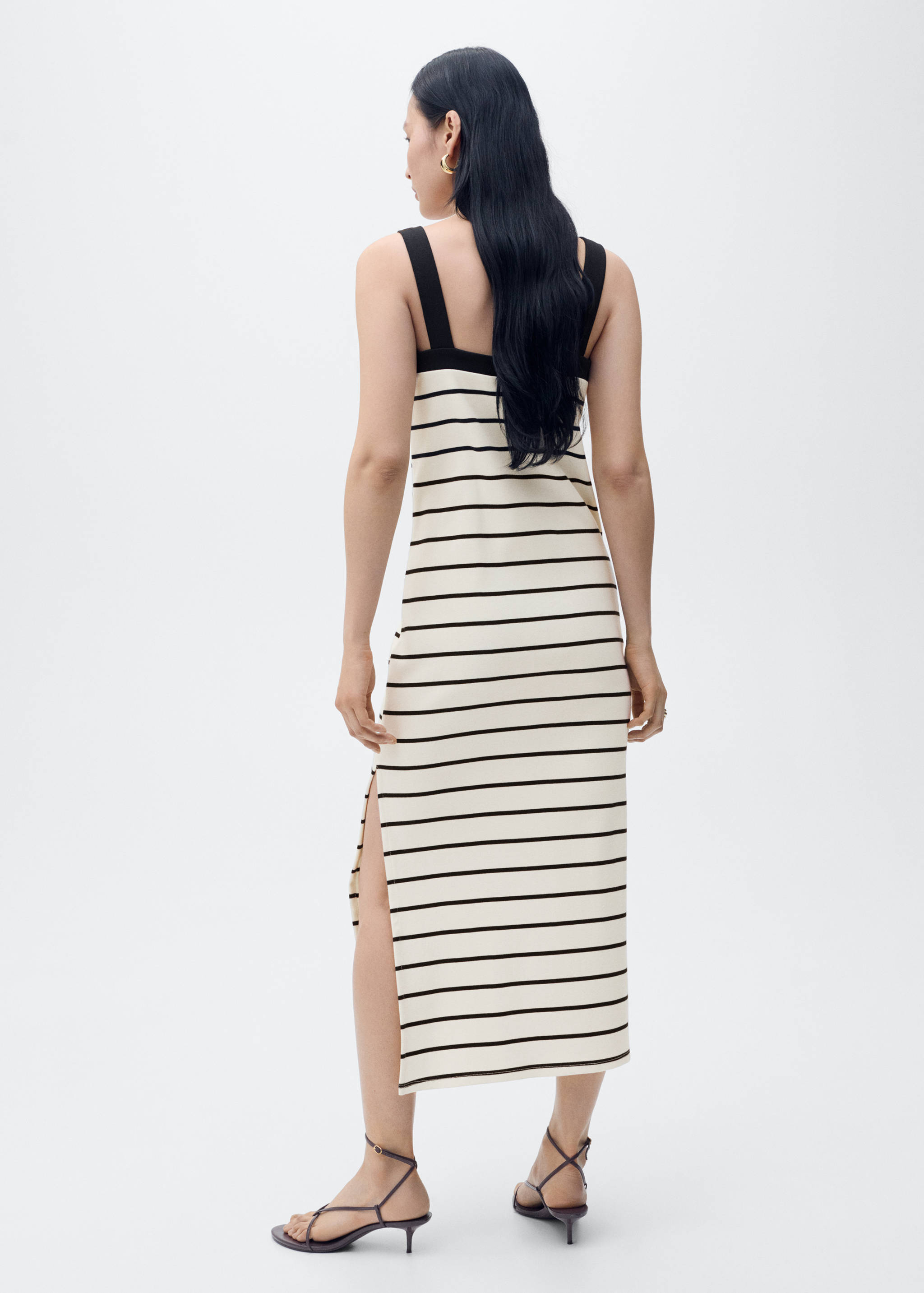 Striped midi dress - Reverse of the article