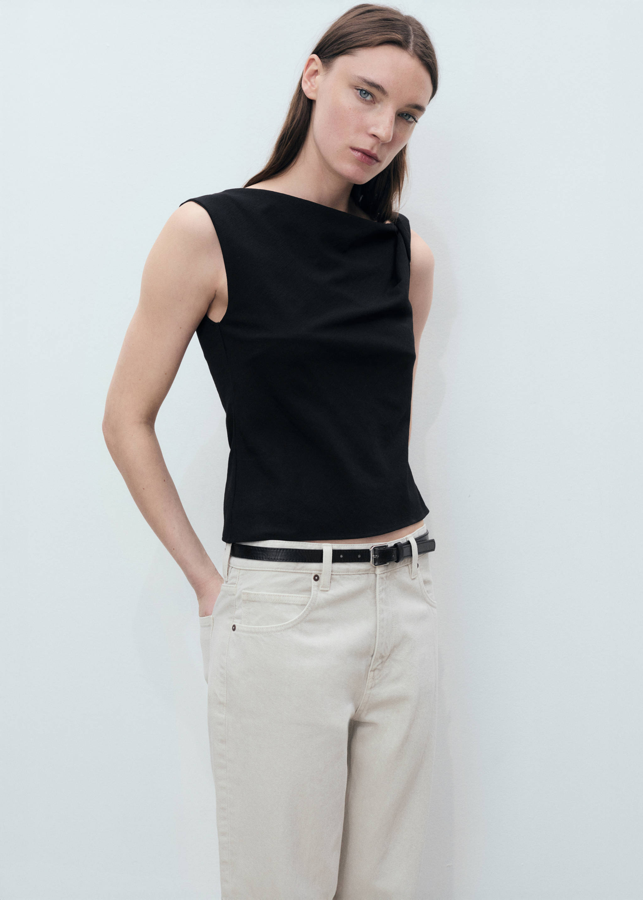 Asymmetrical draped top with straps - Details of the article 2