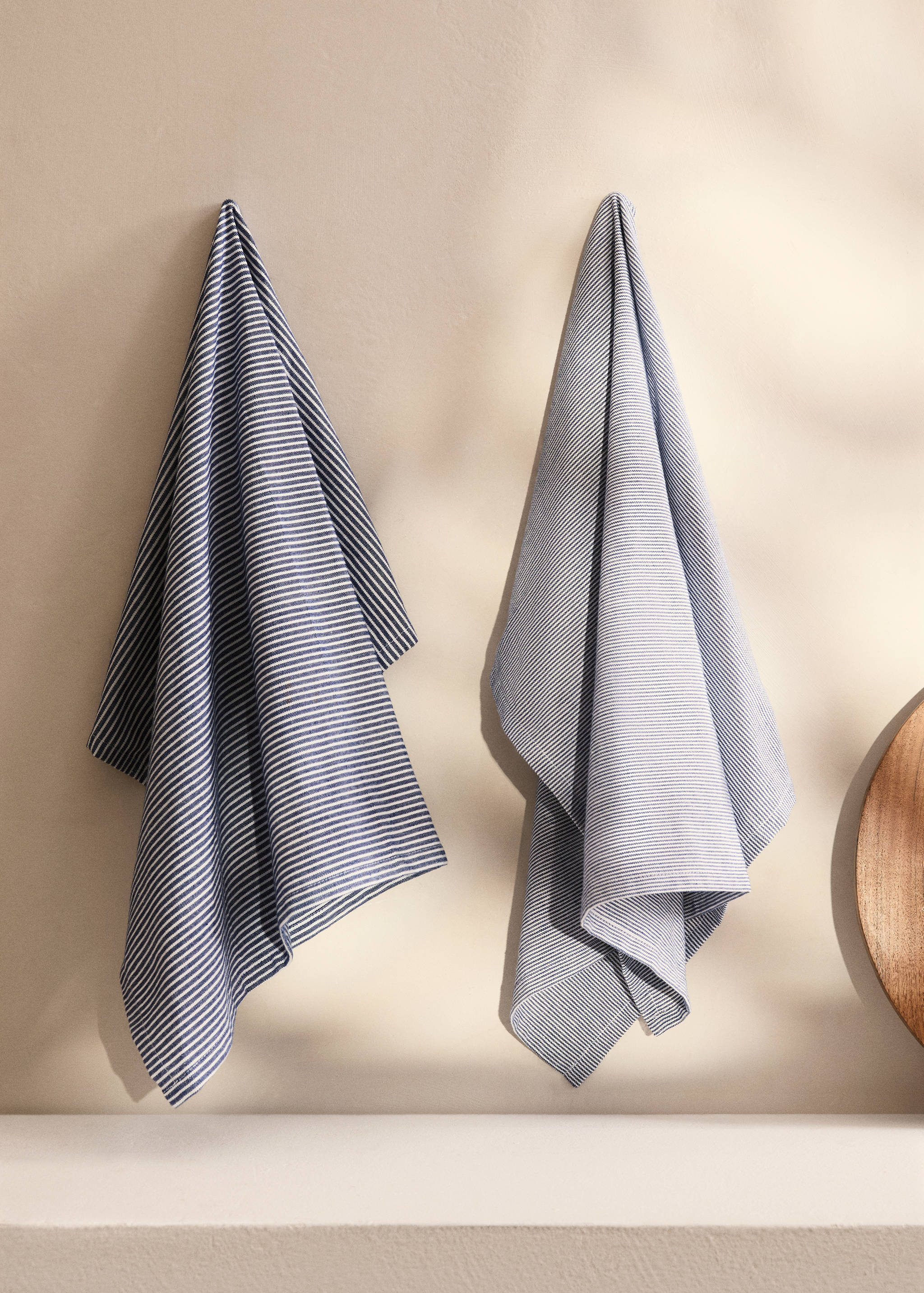 Cotton striped kitchen towels - General plane