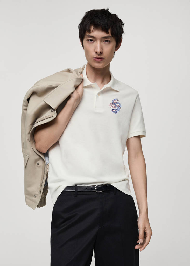 100% cotton polo shirt with embroidered graphic on the chest - thumbnail 2