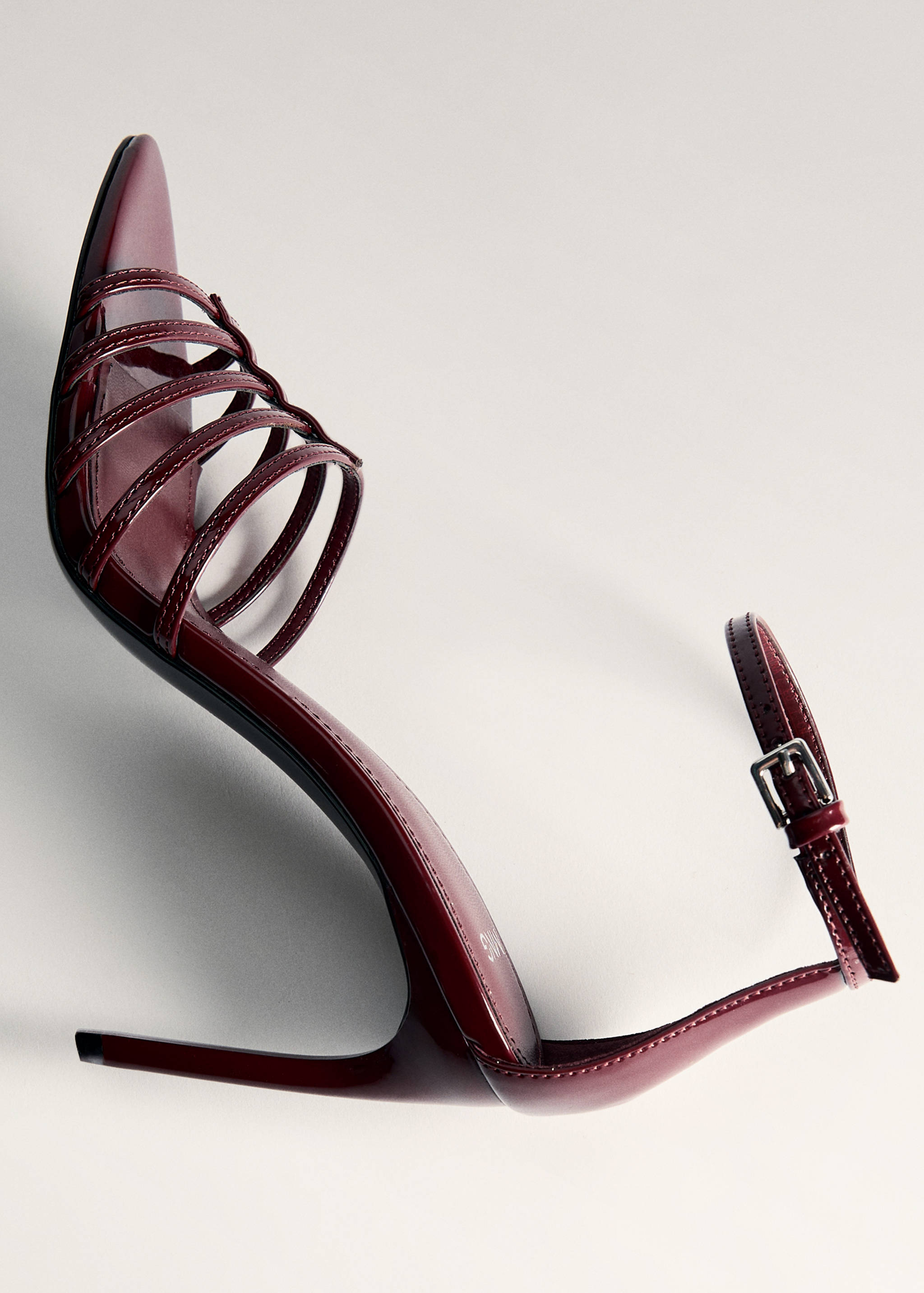Strappy heeled sandals - Details of the article 5