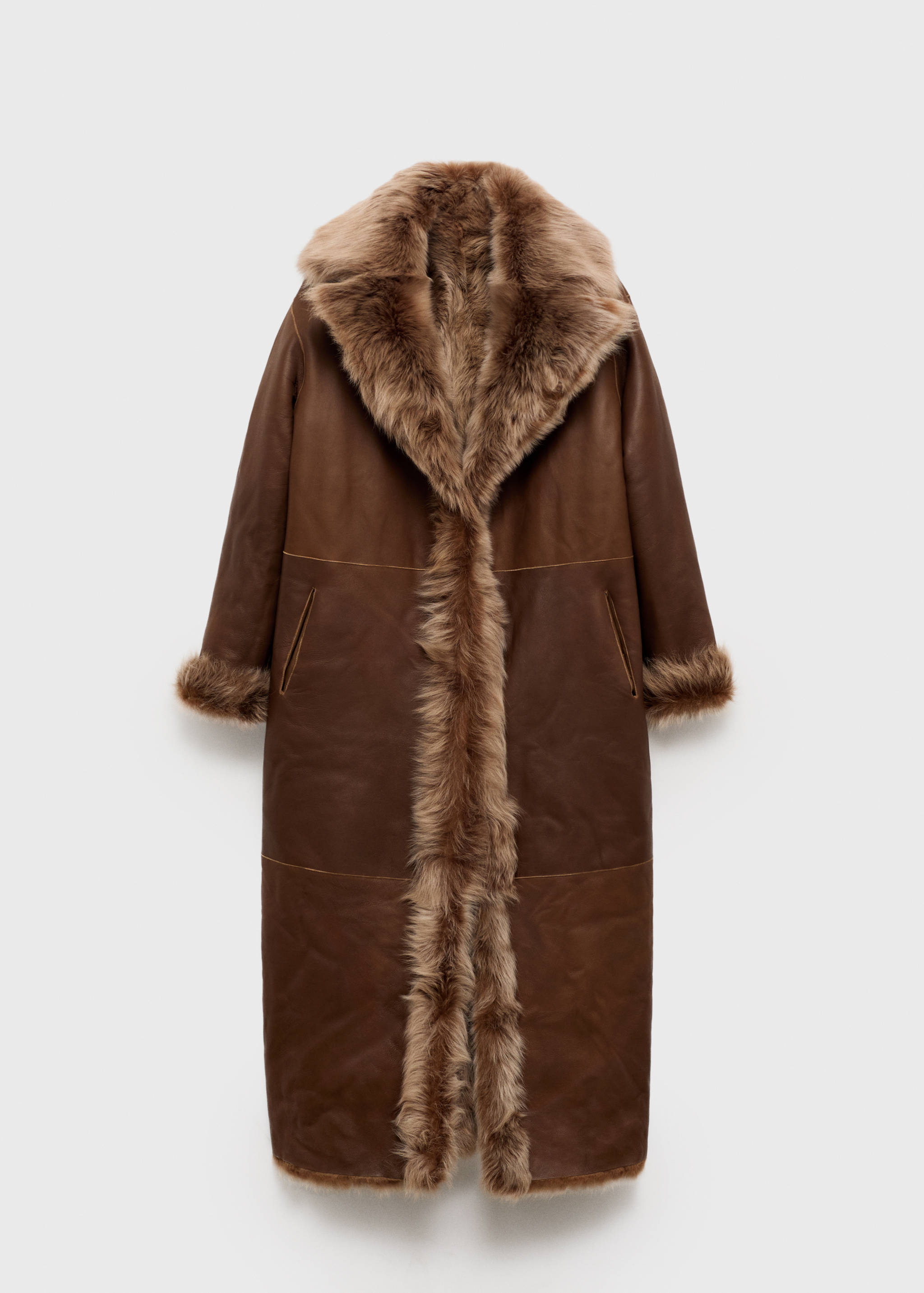 Reversible 100% fur coat - Reverse of the article