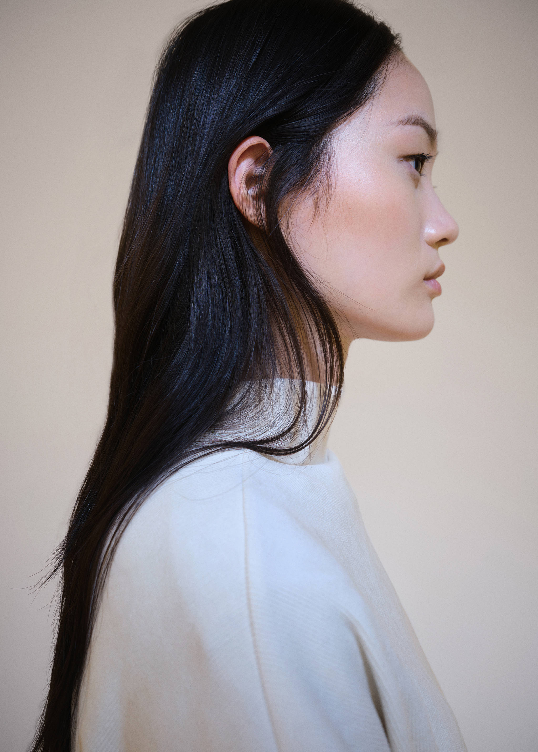 Corduroy sweatshirt with perkins neck - Details of the article 1