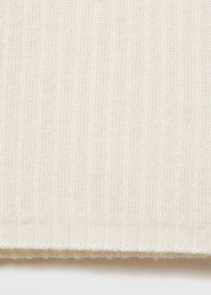 Wool blend turtleneck sweater — Ecru