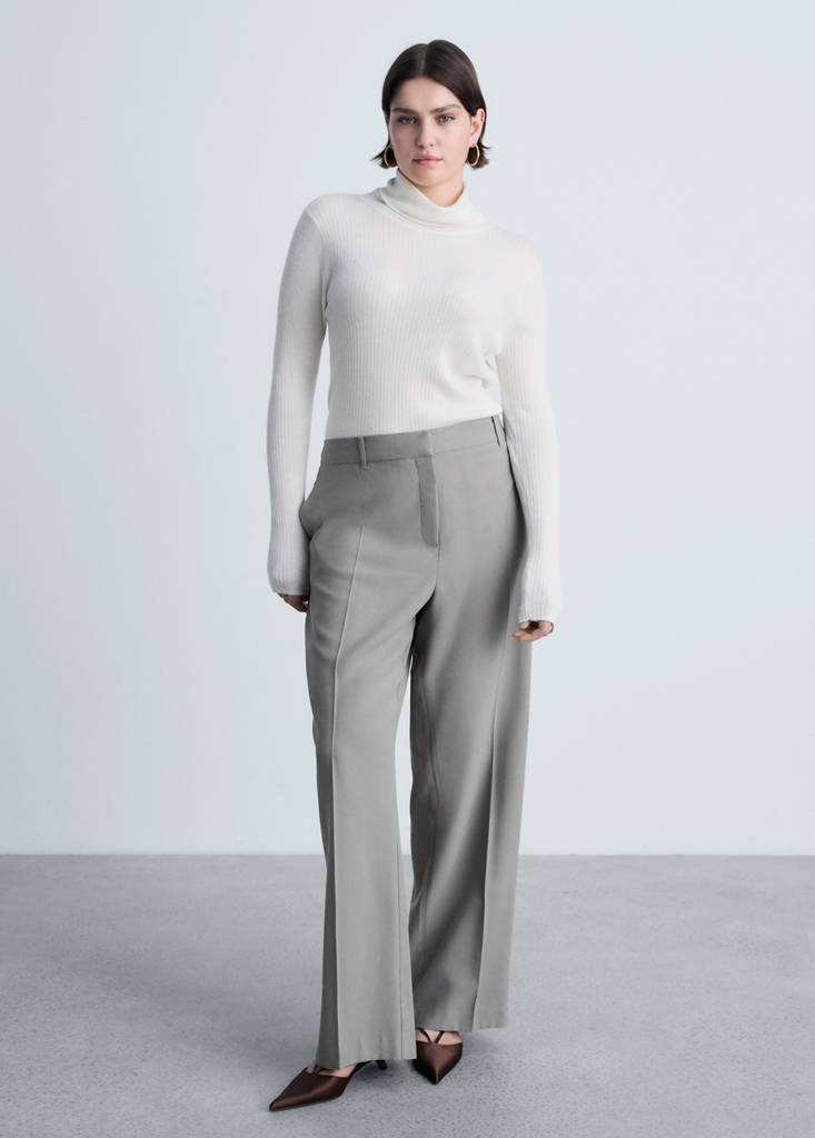 Wool blend turtleneck sweater — Ecru