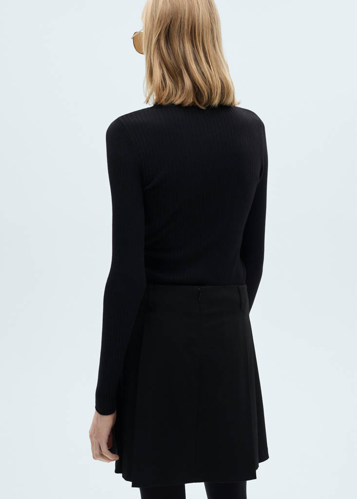 Wool blend turtleneck sweater — Black