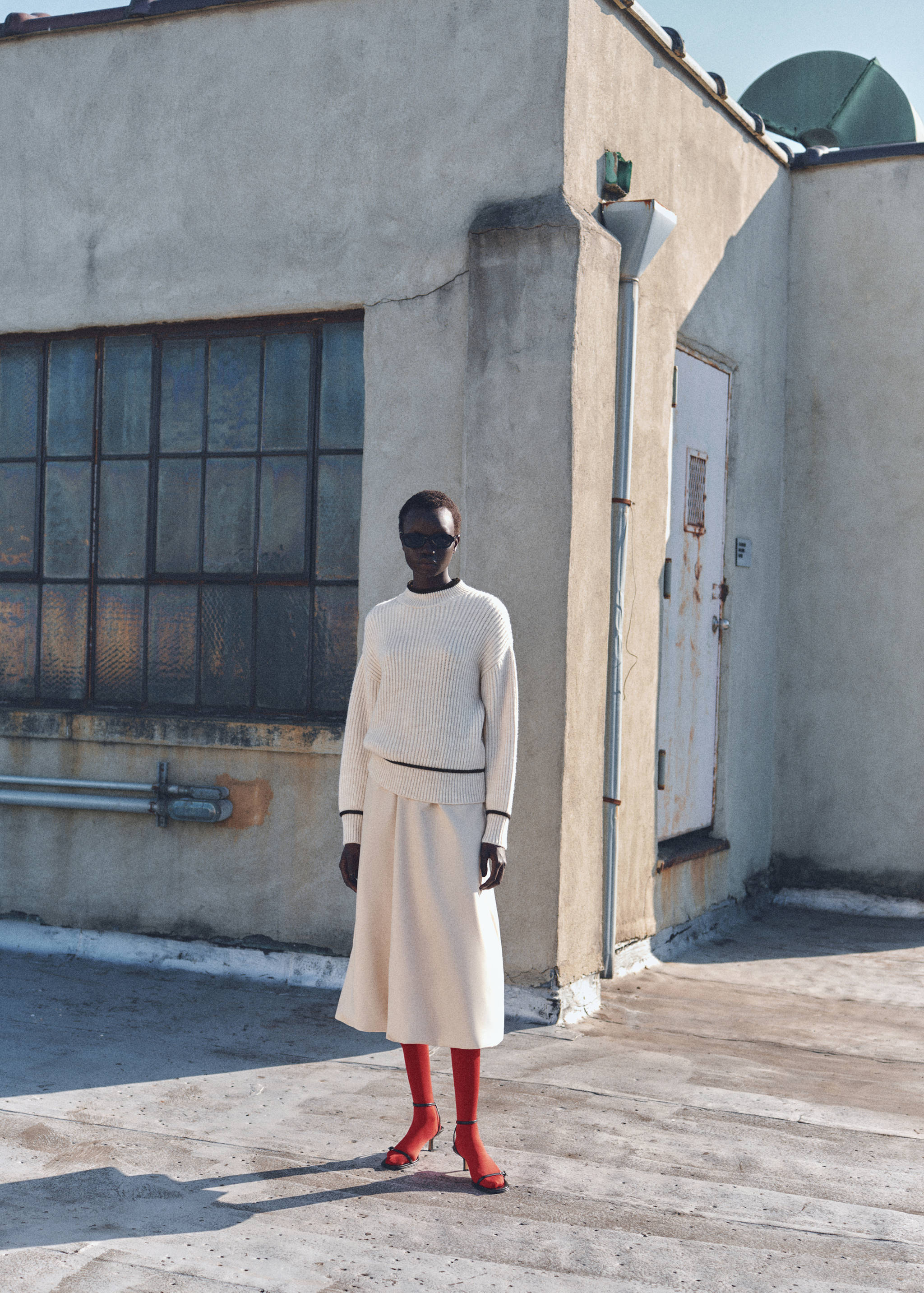 Perkins-neck sweater with contrasting details - General plane