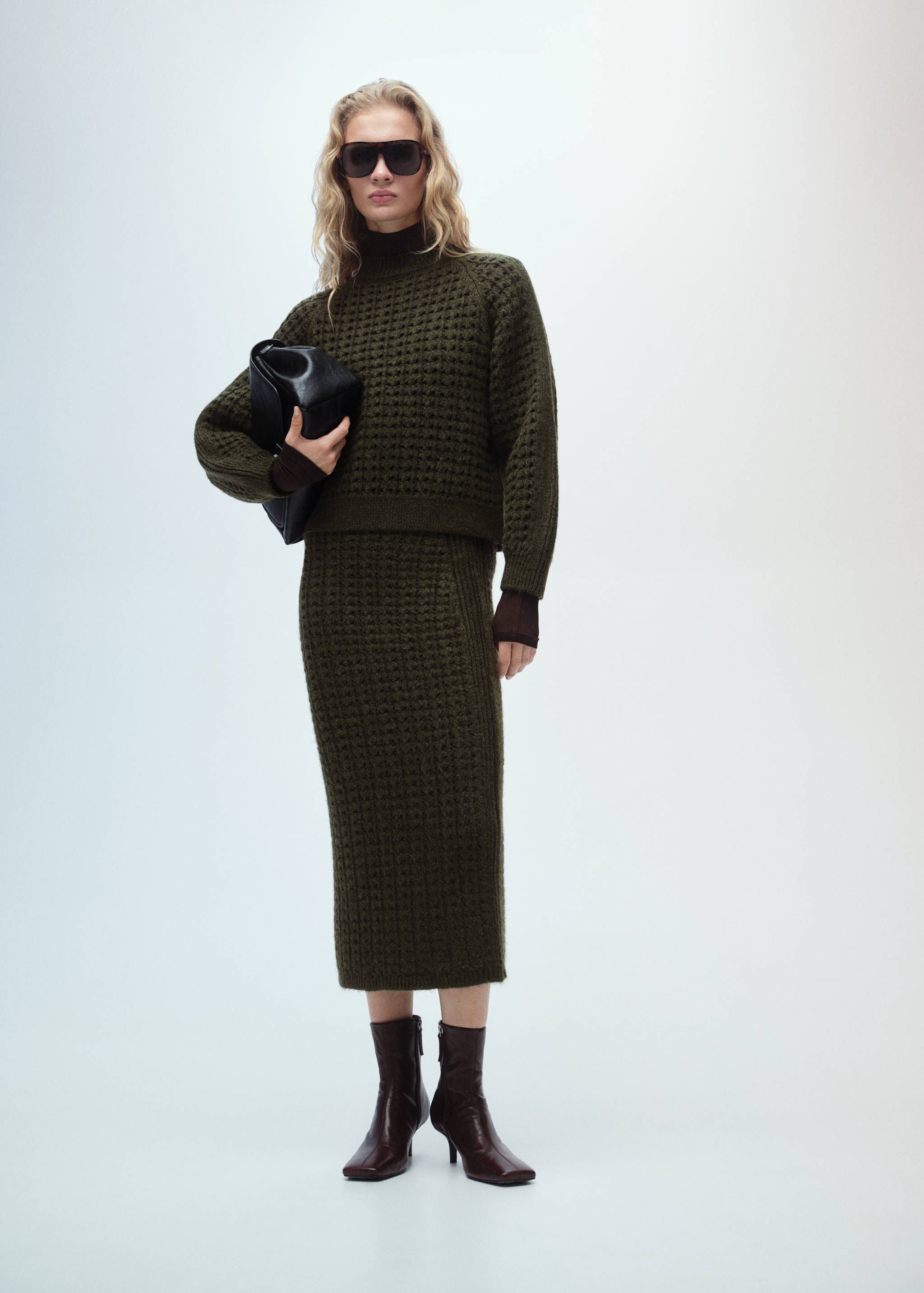 Openwork knit sweater - General plane