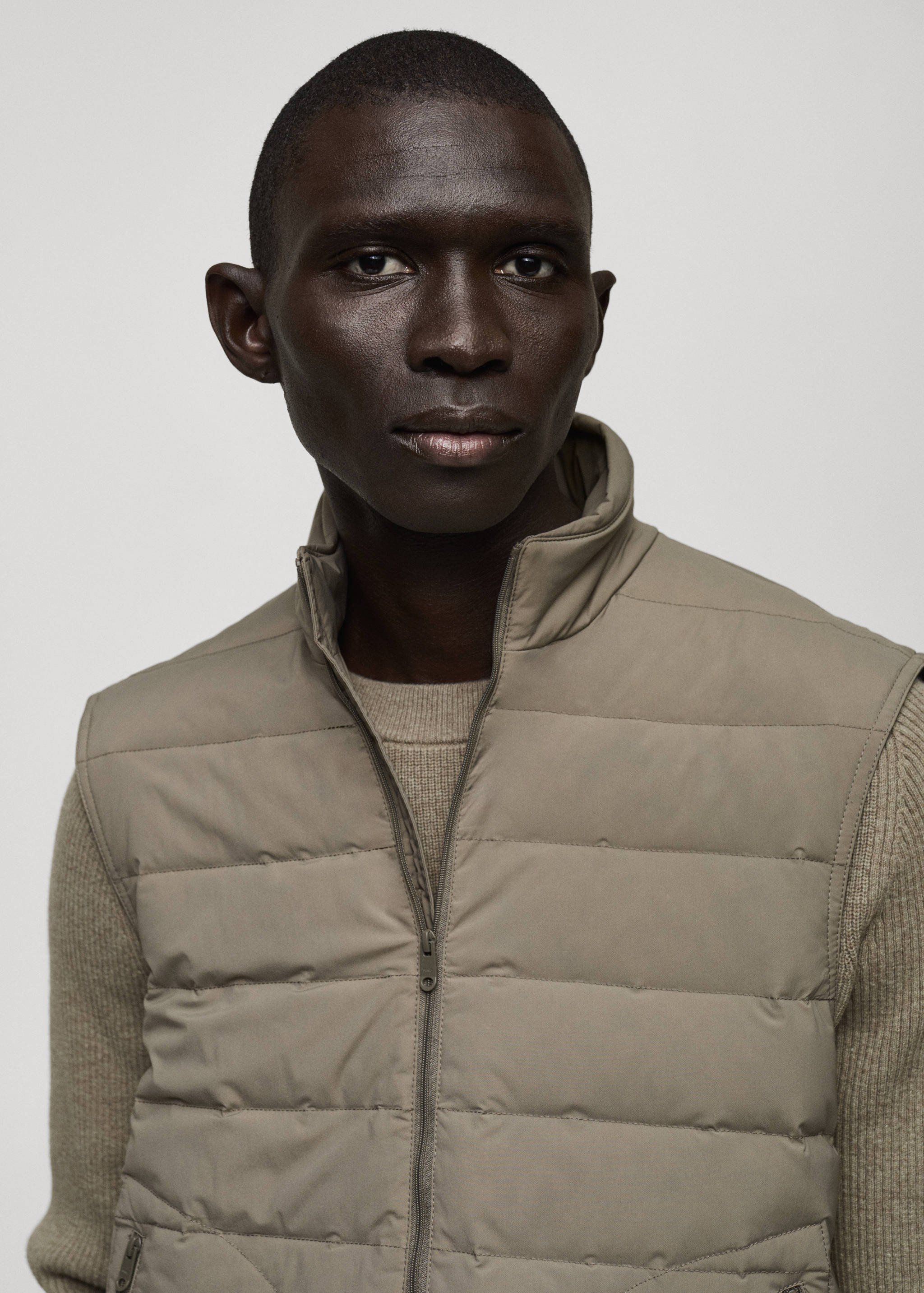 Gilet matelassé rembourrage duvet et plumes - Détail de l'article 1