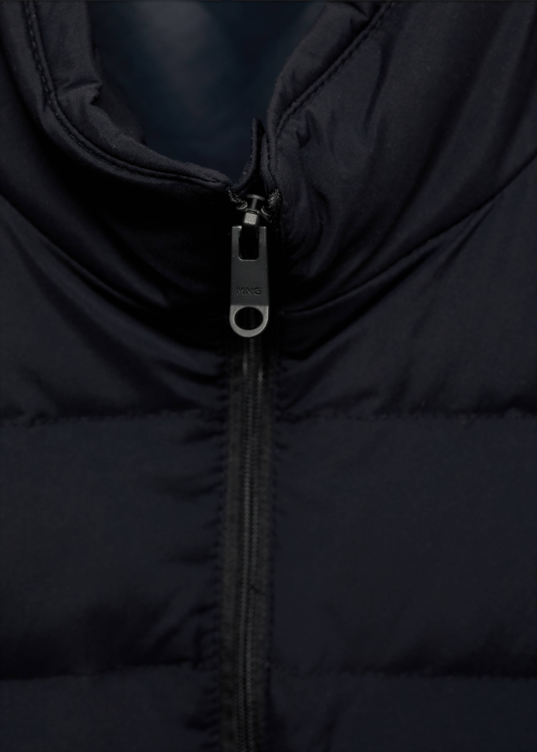 Gilet matelassé rembourrage duvet et plumes - Détail de l'article 8