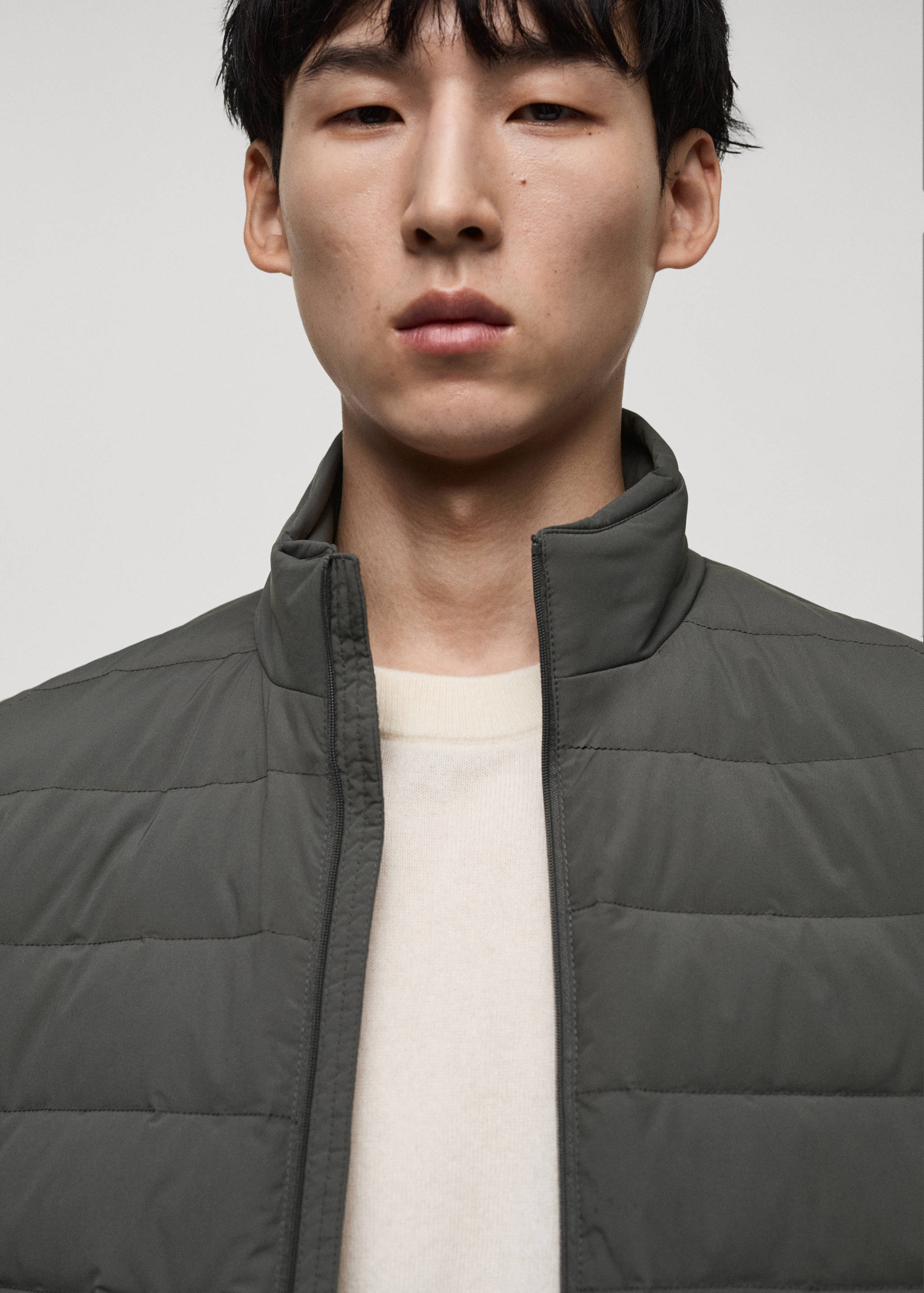 Gilet matelassé rembourrage duvet et plumes - Détail de l'article 1