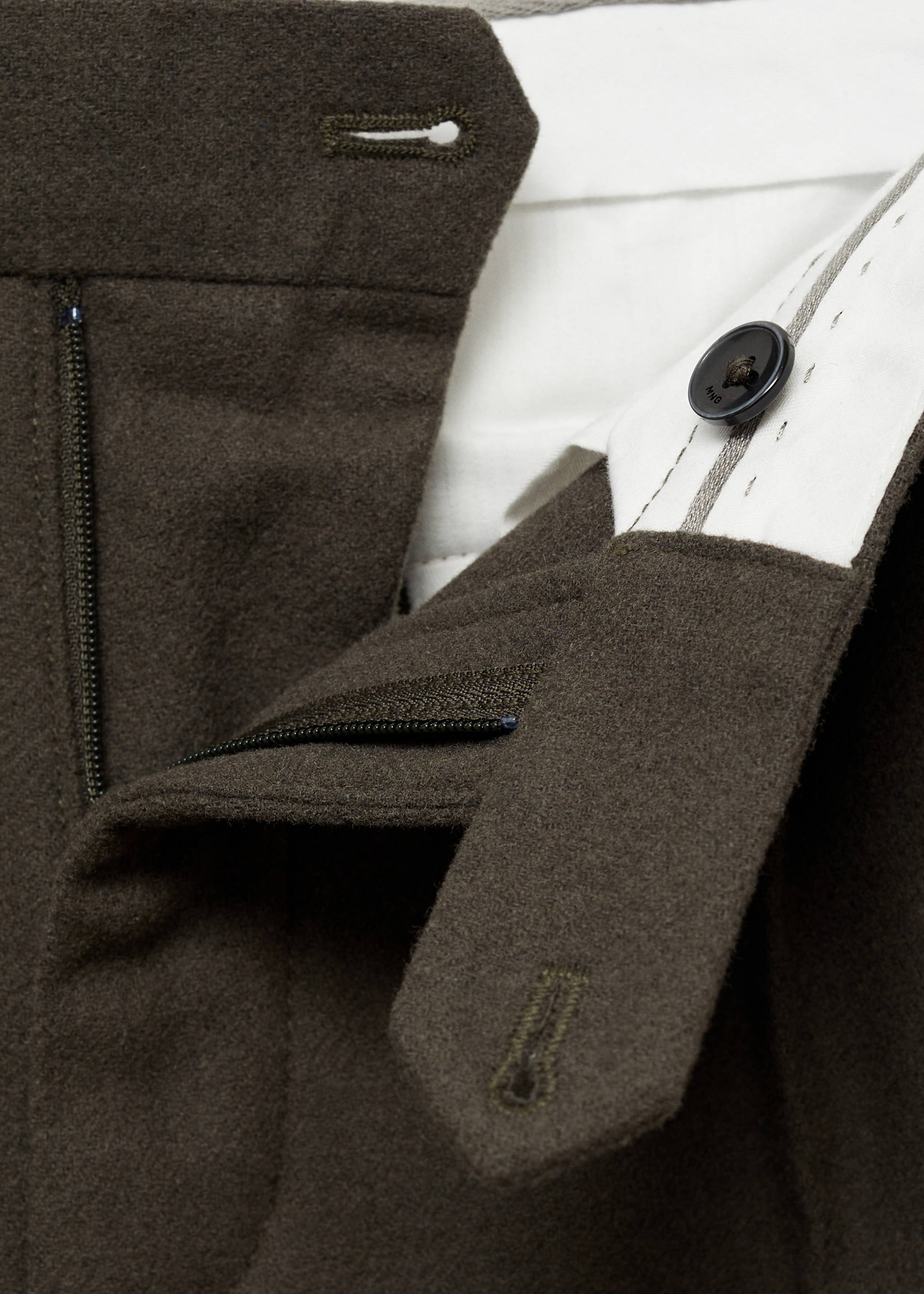 Wool flannel trousers with pleats - Details of the article 8