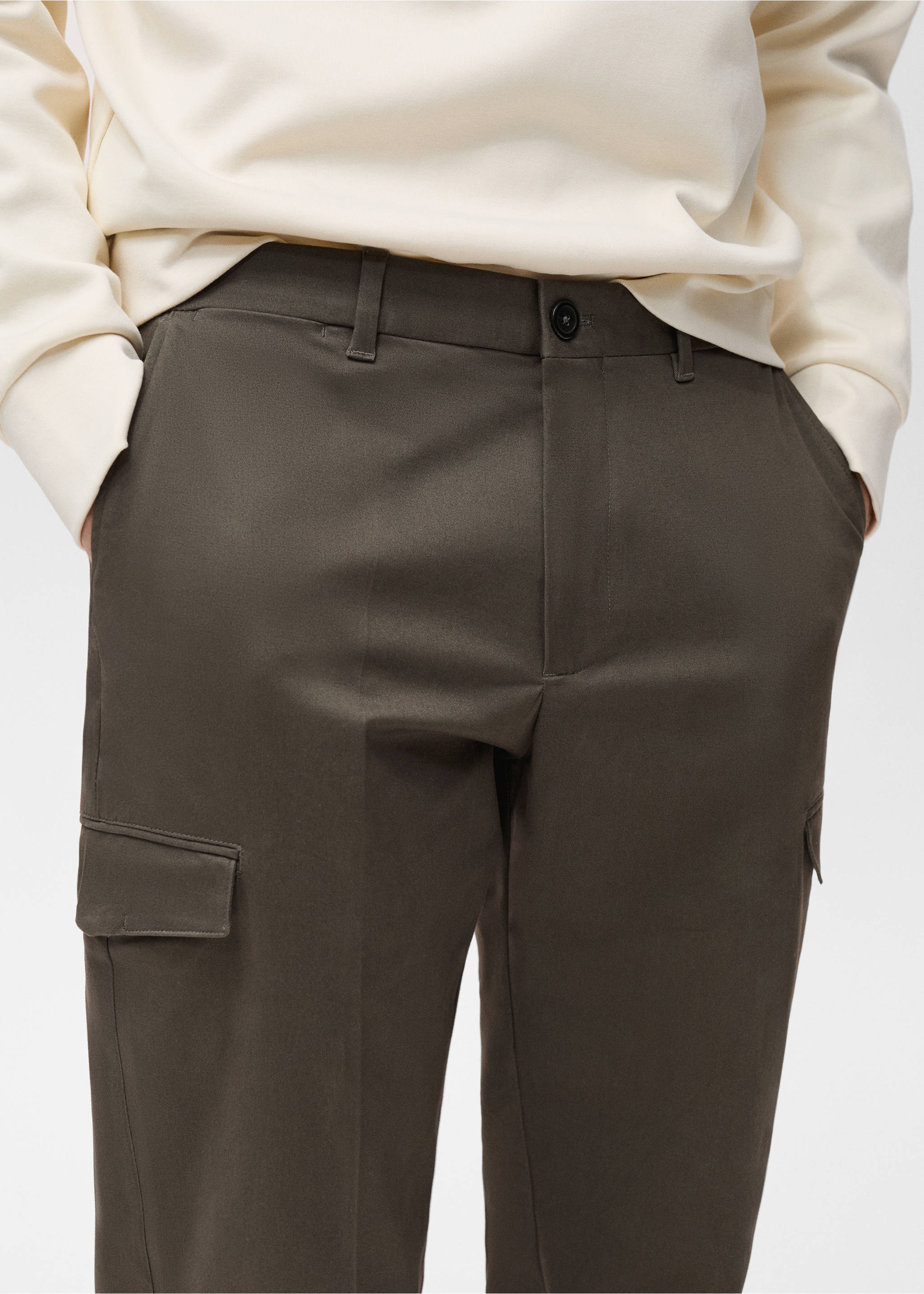 Pantalón cargo algodón regular fit - Detalle del artículo 1, Khaki. Ref: 87030580-00.