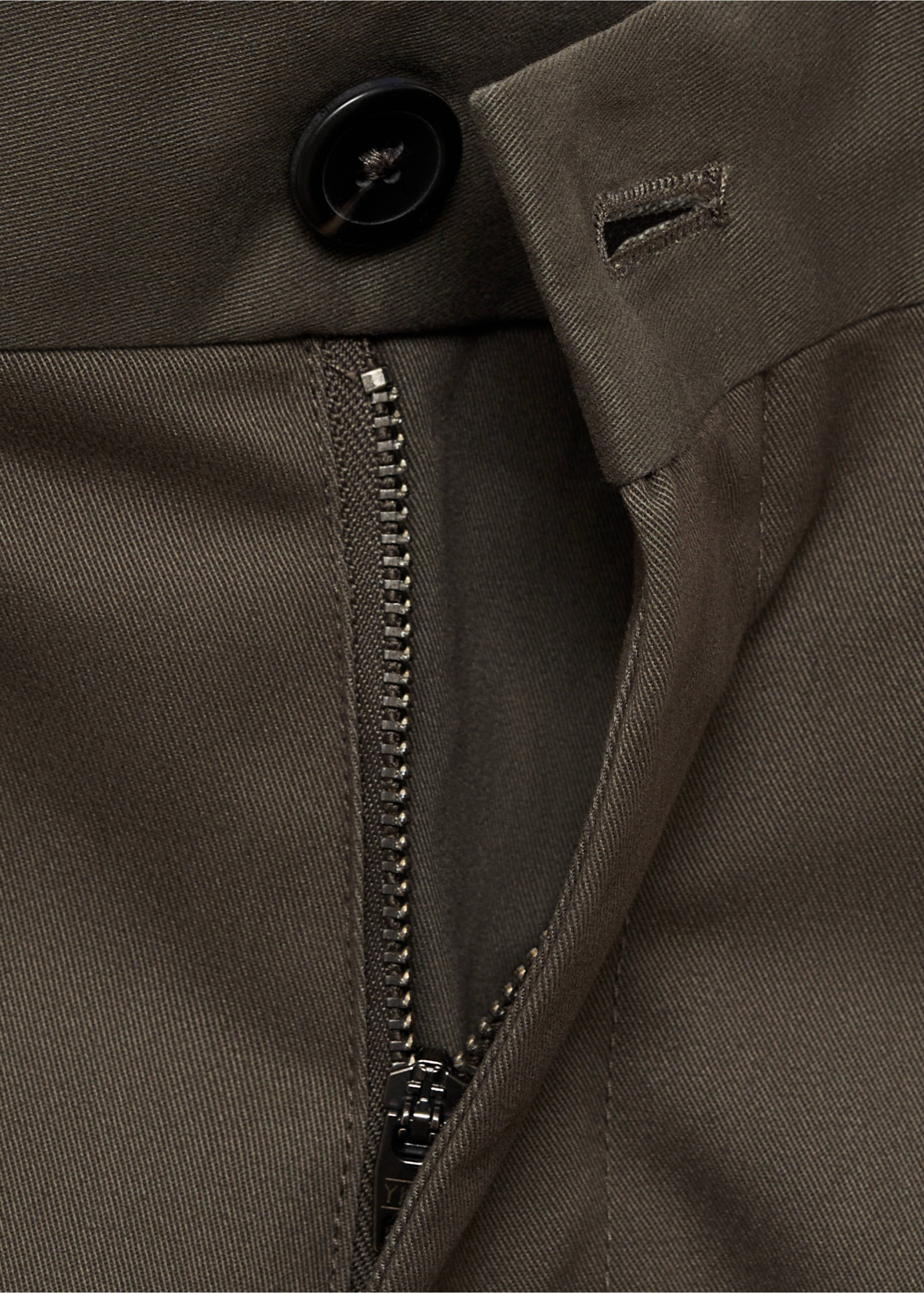 Pantalón cargo algodón regular fit - Detalle del artículo 8, Khaki. Ref: 87030580-00.