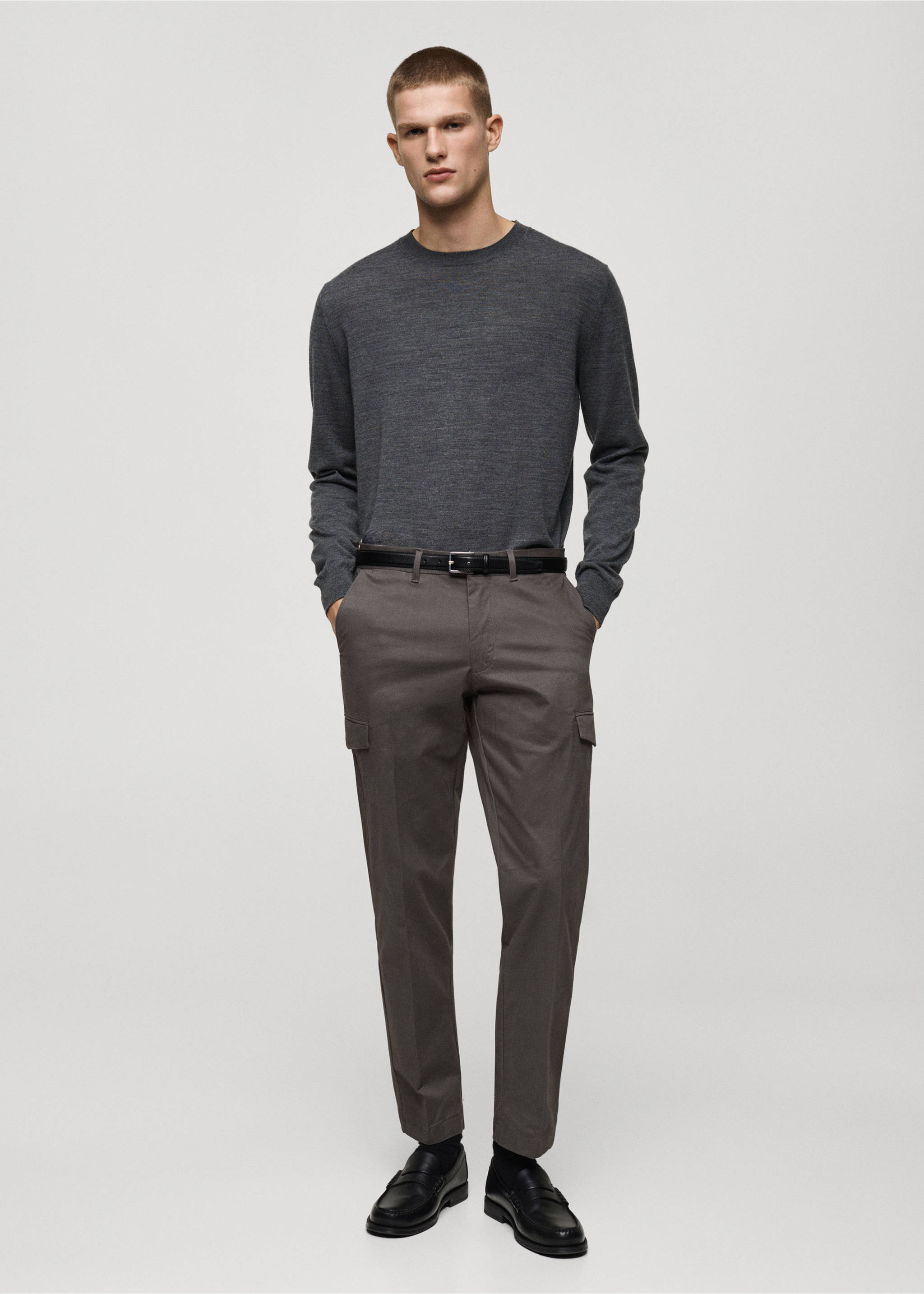 Pantalón cargo algodón regular fit - Plano general, Gris. Ref: 87030580-00.