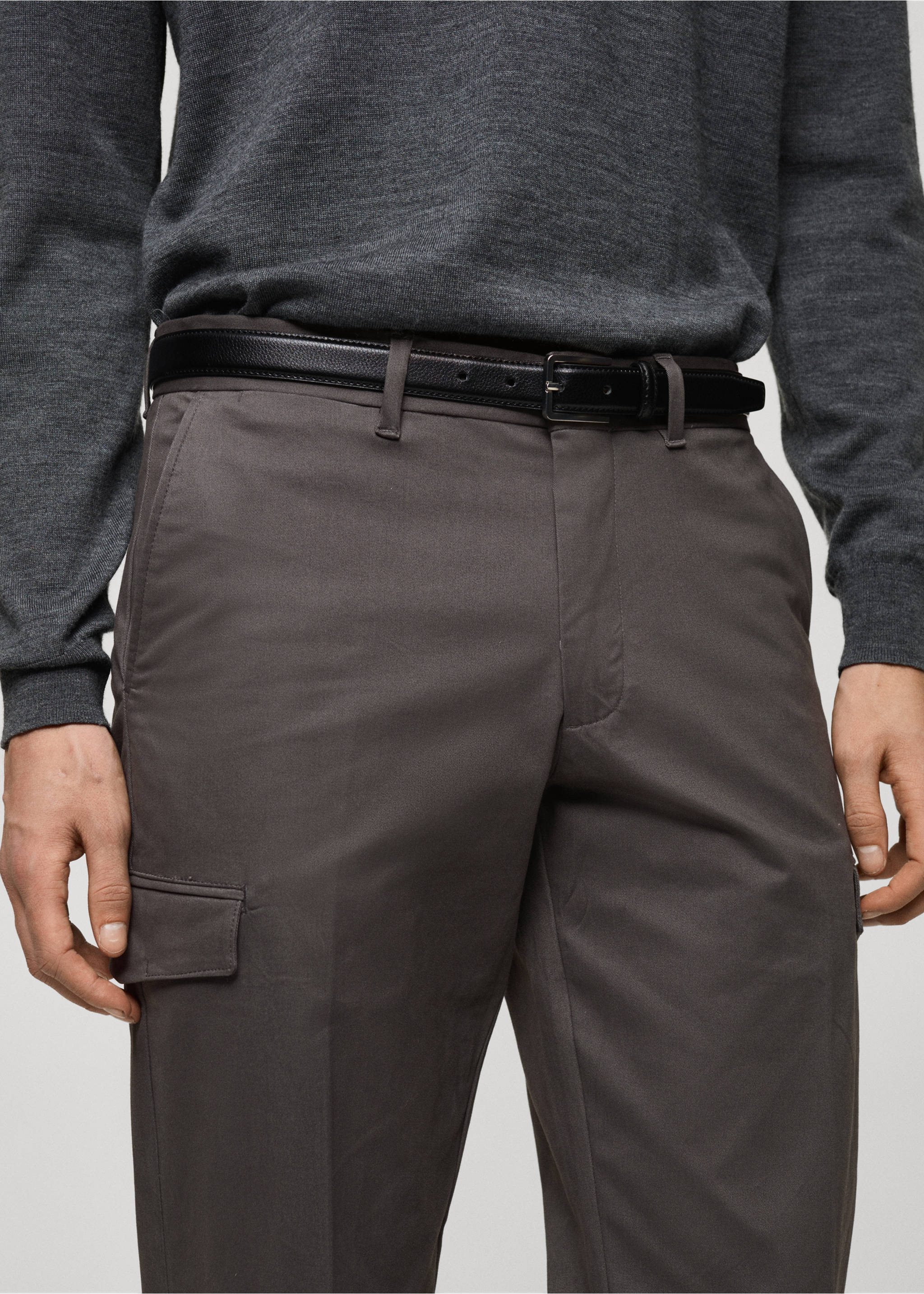 Pantalón cargo algodón regular fit - Detalle del artículo 1, Gris. Ref: 87030580-00.