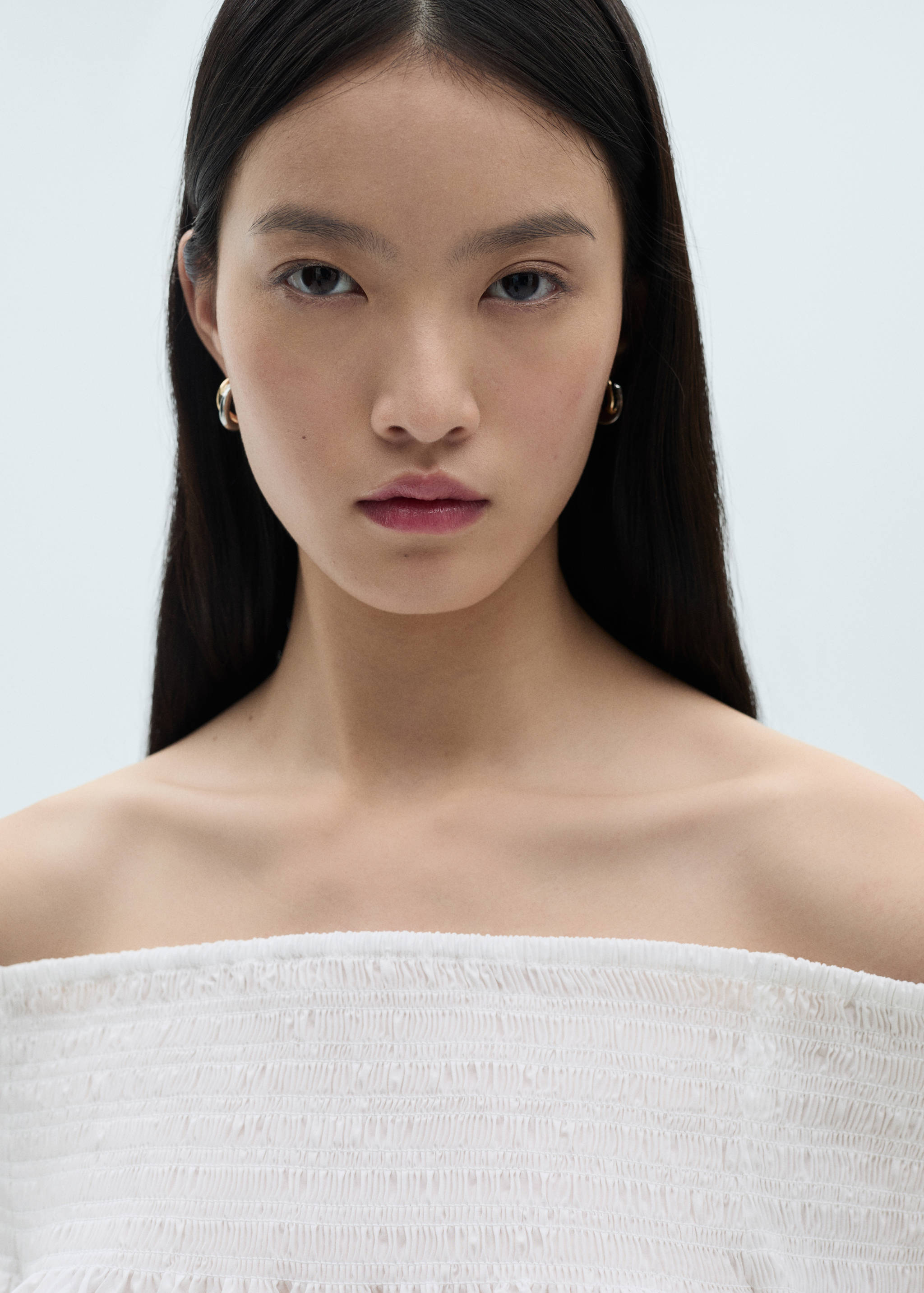 Gathered off-the-shoulder blouse - Details of the article 1