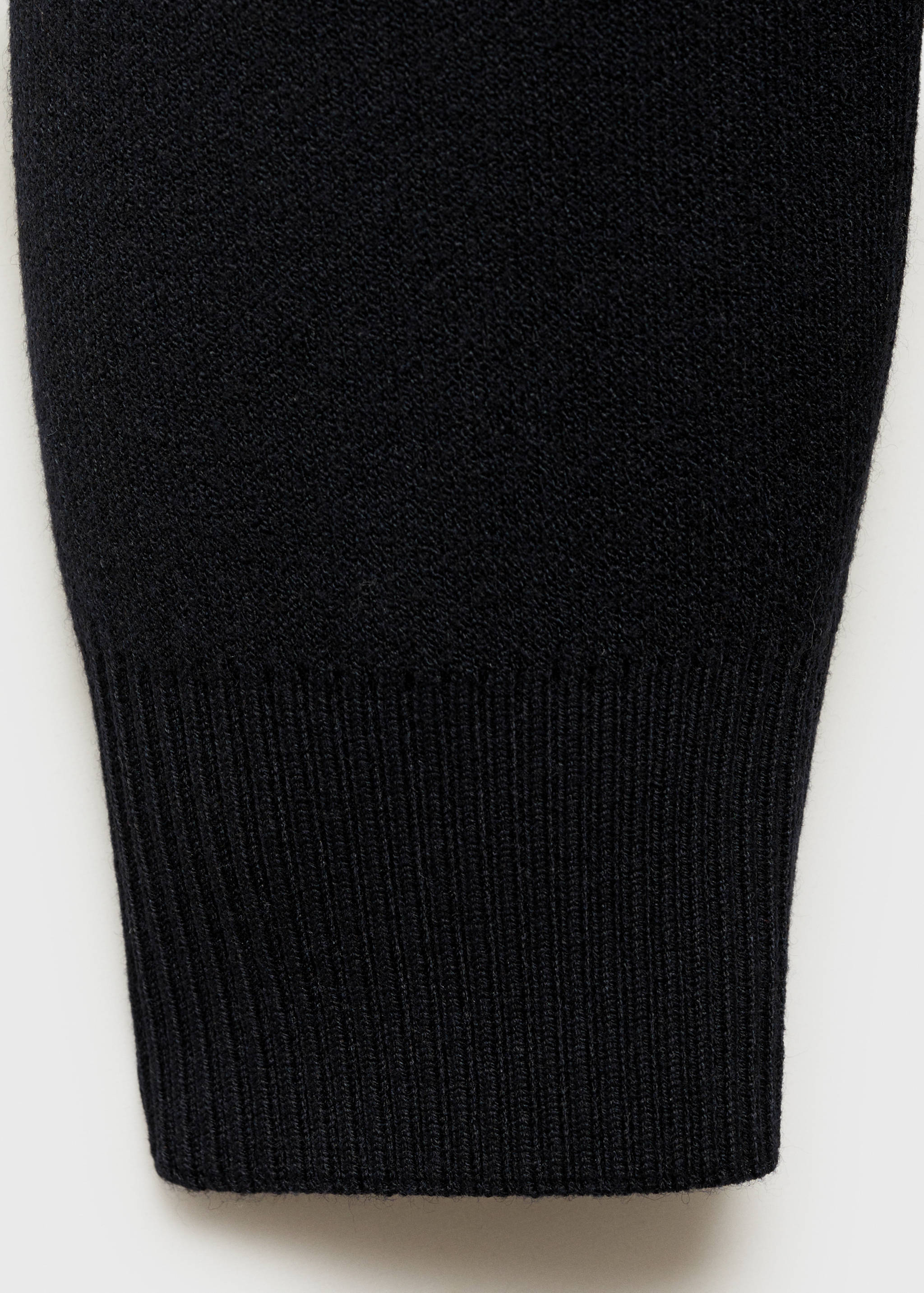 Вязаный кардиган с пуговицами - Деталь изделия 0