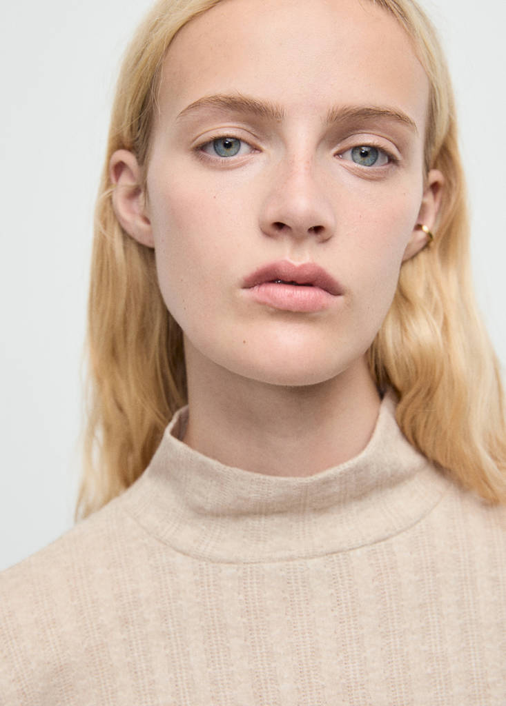 Ribbed high neck t-shirt — Light/Pastel Grey
