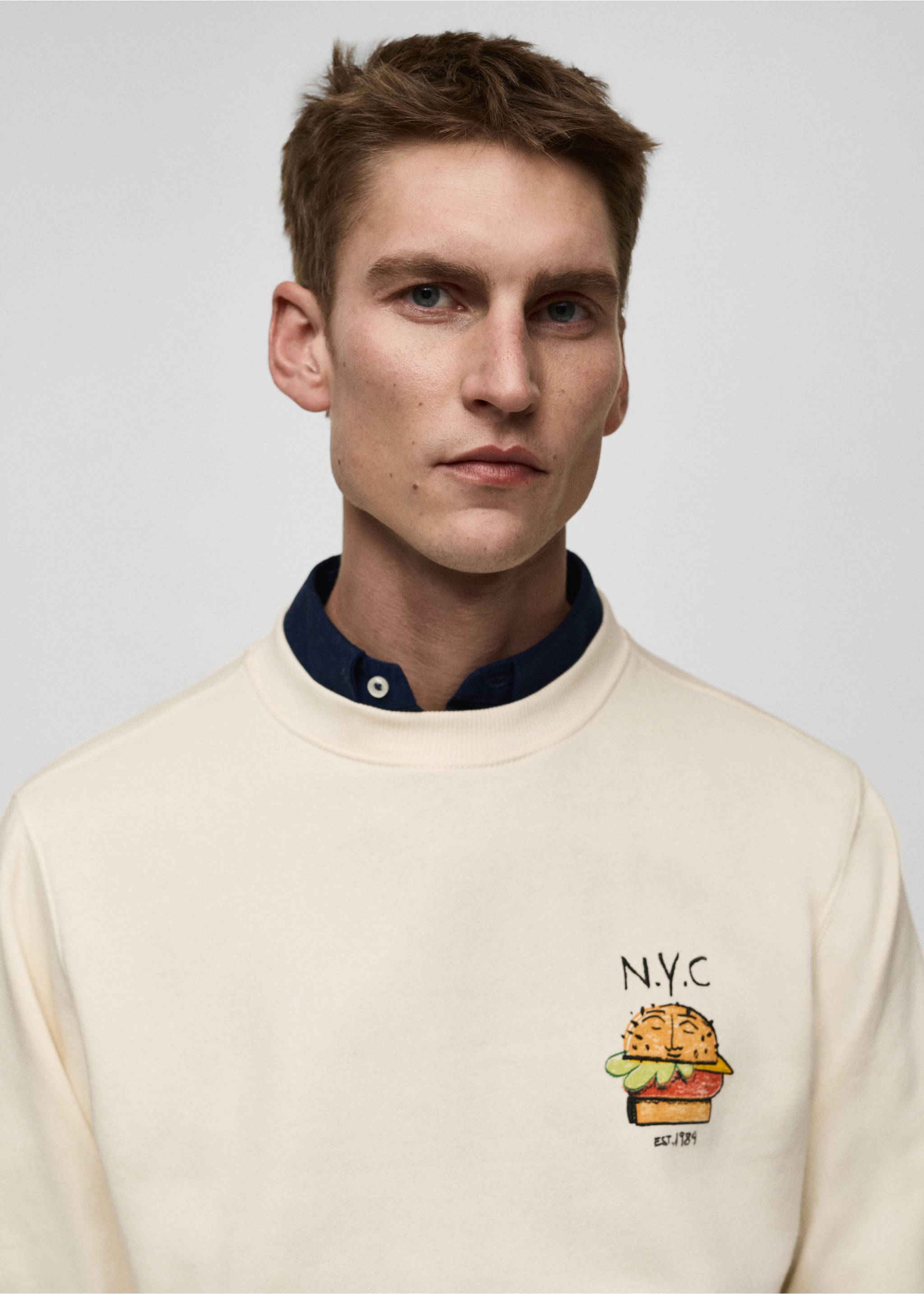 Grafik desenli pamuklu sweatshirt - Ürün detayı 1, Ekrü. Ref: 87030638-00.