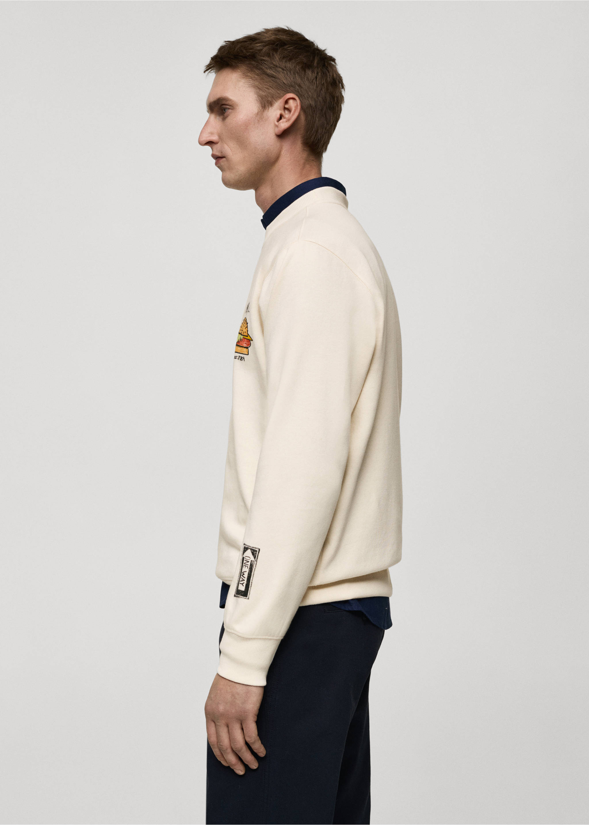 Grafik desenli pamuklu sweatshirt - Ürün detayı 2, Ekrü. Ref: 87030638-00.