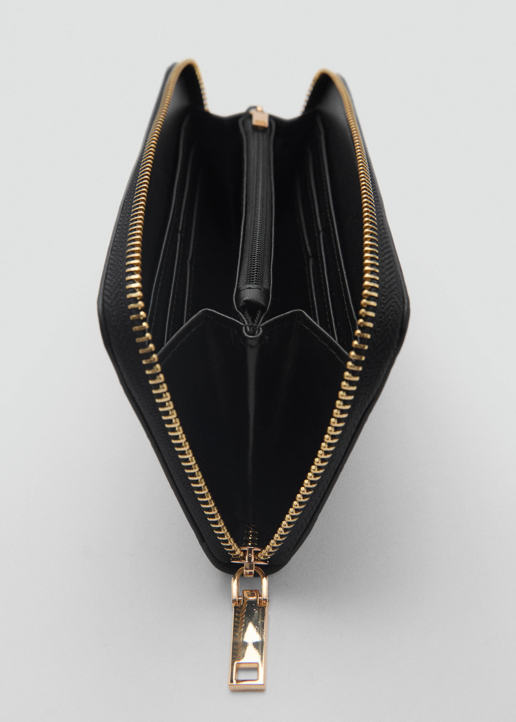 Croc-effect wallet - Details of the article 1