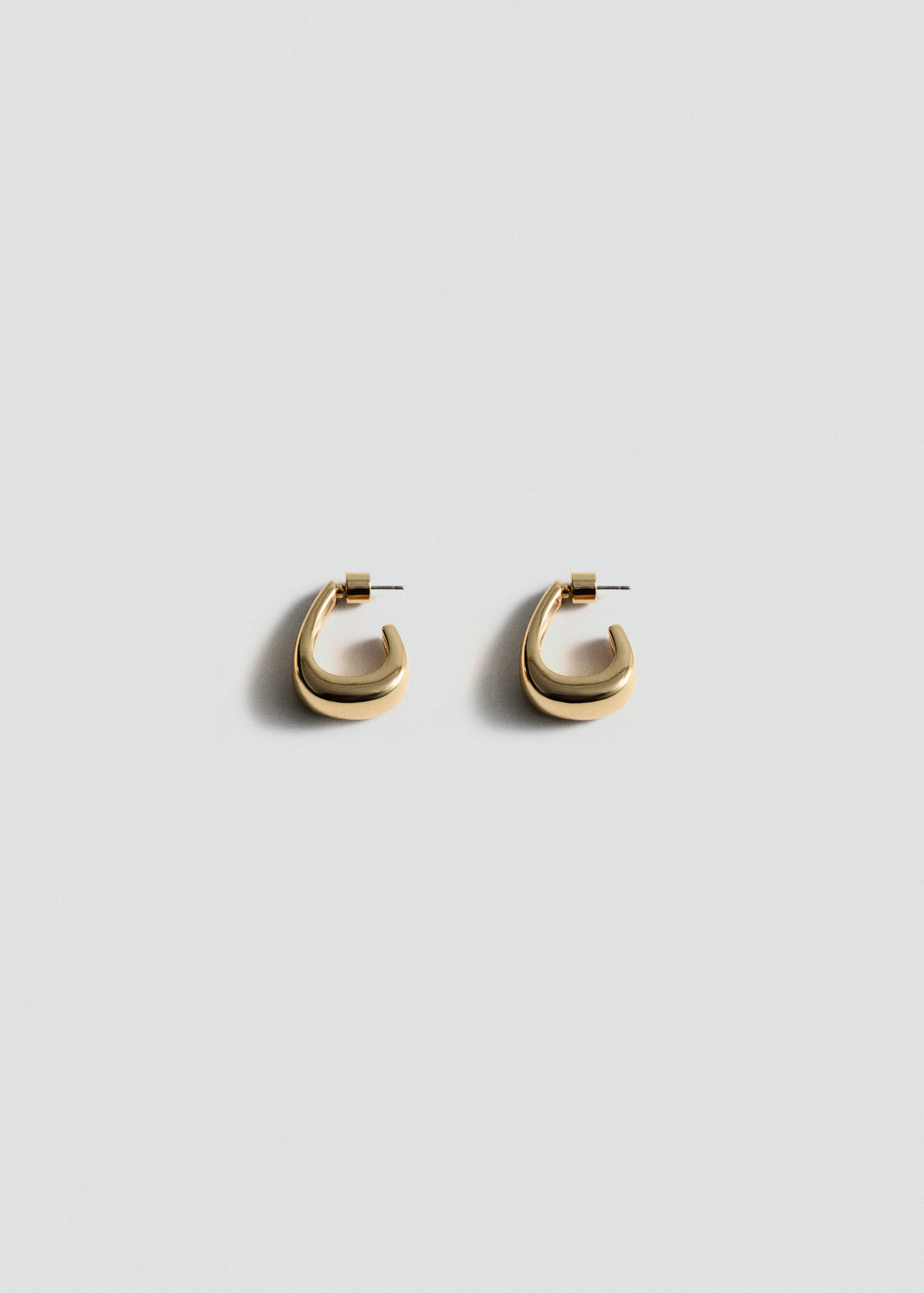 Twisted hoop earrings - Article without model